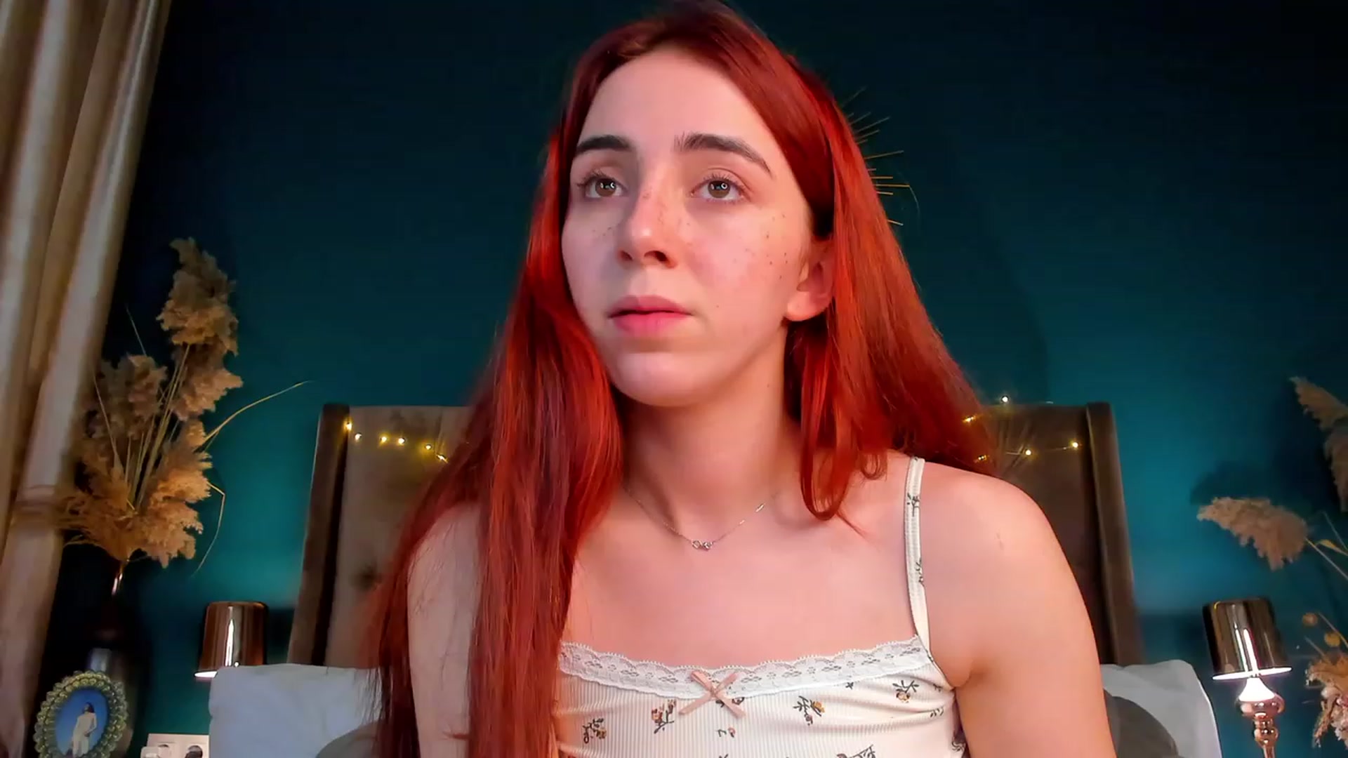 Gallery image thumbnail from ElsaYoung's myfreecams stream on, 02/08/2024, 05:15 image 2 of 20