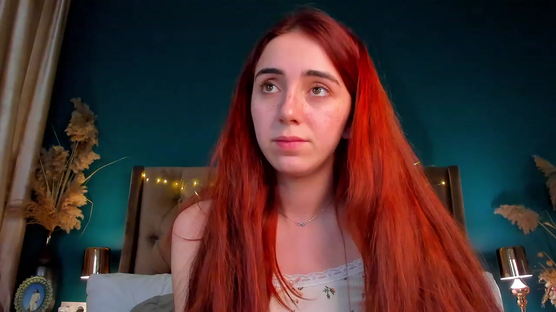 Gallery image thumbnail from ElsaYoung's myfreecams stream on, 02/08/2024, 05:15 image 15 of 20
