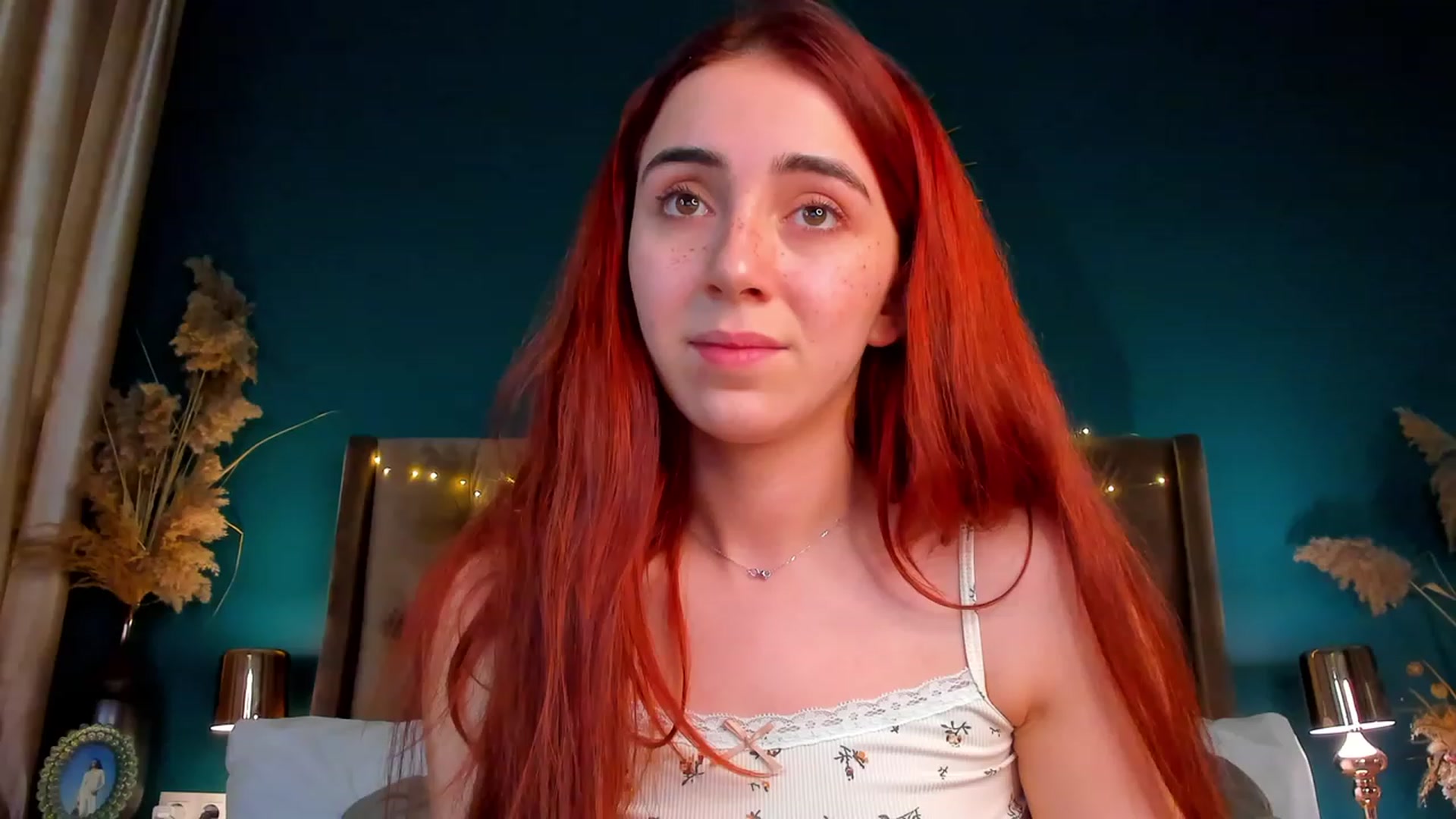 Gallery image thumbnail from ElsaYoung's myfreecams stream on, 02/08/2024, 05:15 image 7 of 20