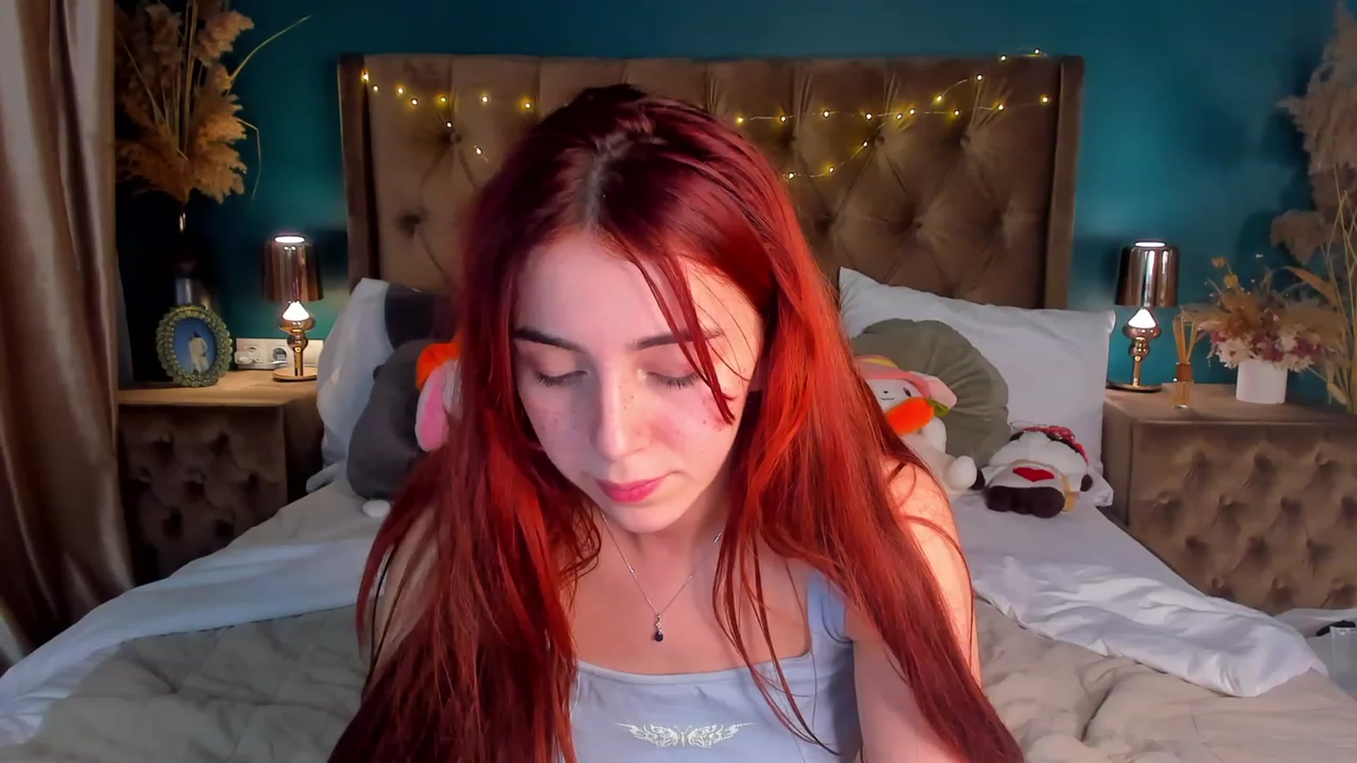 Gallery image thumbnail from ElsaYoung's myfreecams stream on, 02/09/2024, 10:42 image 10 of 20