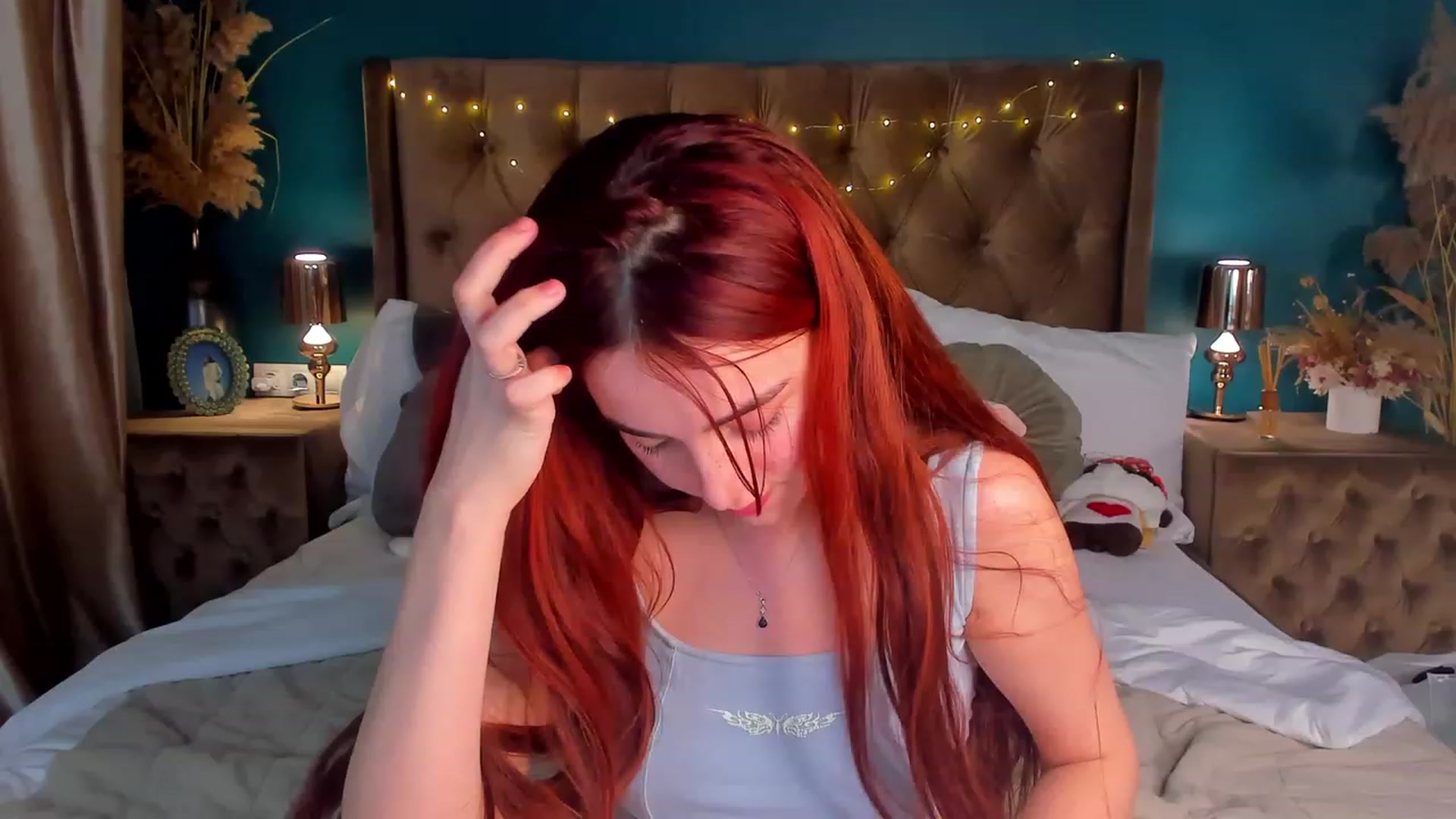 Gallery image thumbnail from ElsaYoung's myfreecams stream on, 02/09/2024, 10:42 image 3 of 20