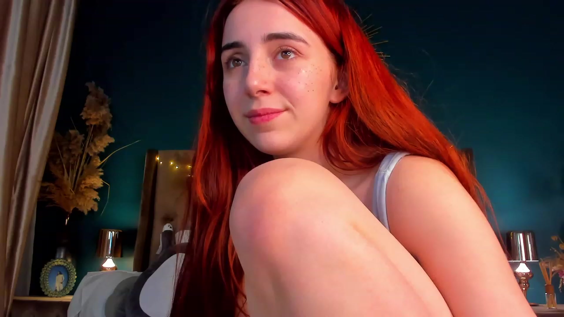 Gallery image thumbnail from ElsaYoung's myfreecams stream on, 02/09/2024, 13:35 image 15 of 20