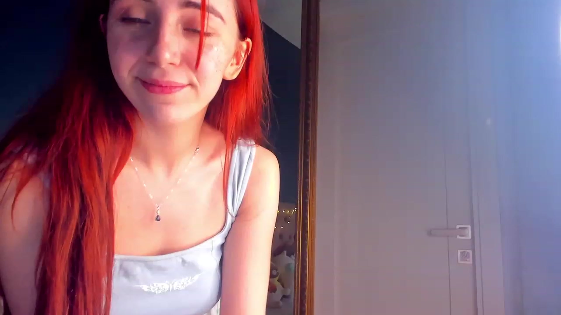 Gallery image thumbnail from ElsaYoung's myfreecams stream on, 02/09/2024, 13:35 image 9 of 20