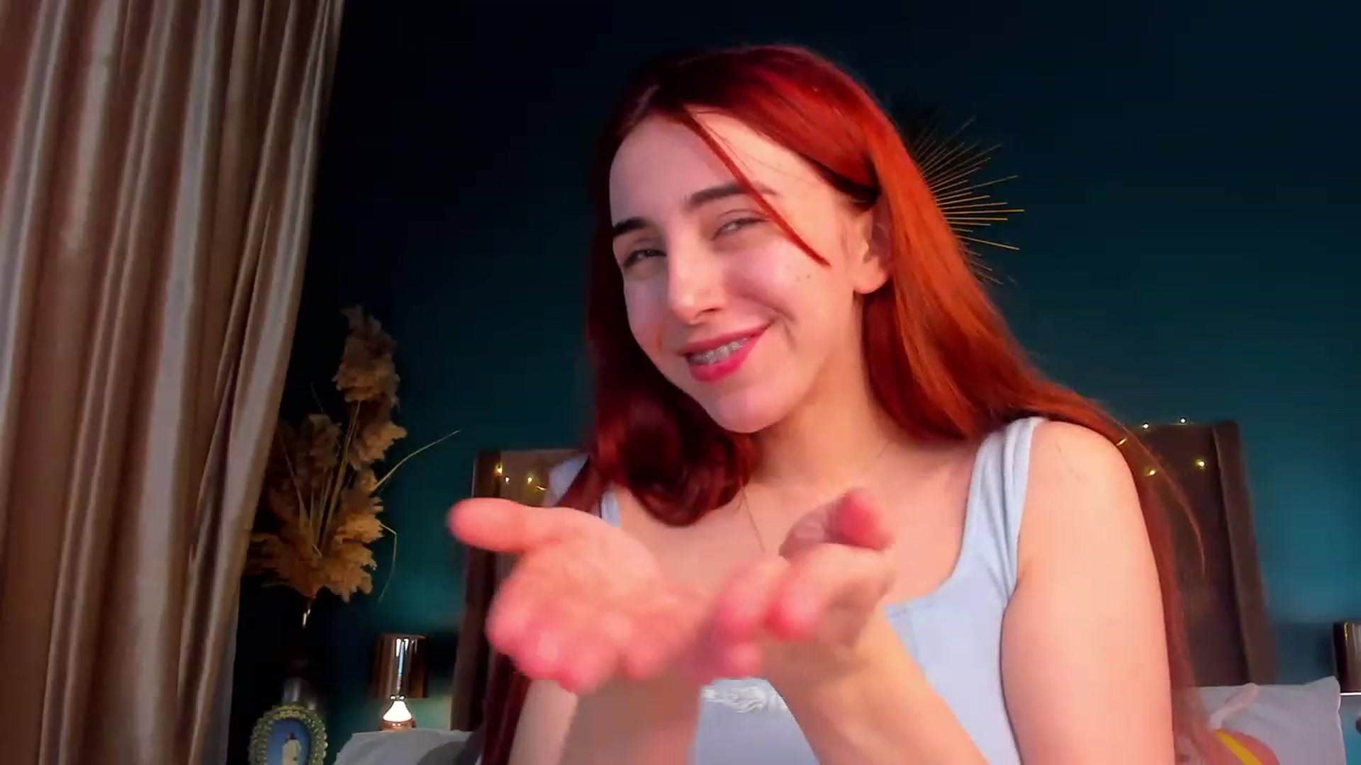 Gallery image thumbnail from ElsaYoung's myfreecams stream on, 02/09/2024, 13:35 image 18 of 20