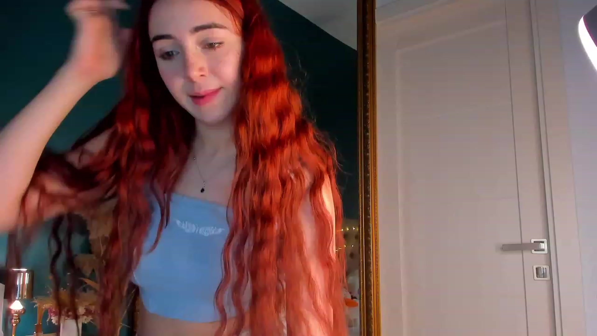 Gallery image thumbnail from ElsaYoung's myfreecams stream on, 02/11/2024, 06:34 image 17 of 20