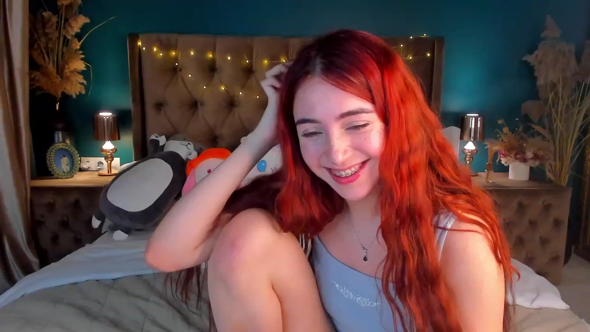 Gallery image thumbnail from ElsaYoung's myfreecams stream on, 02/11/2024, 09:36 image 7 of 20