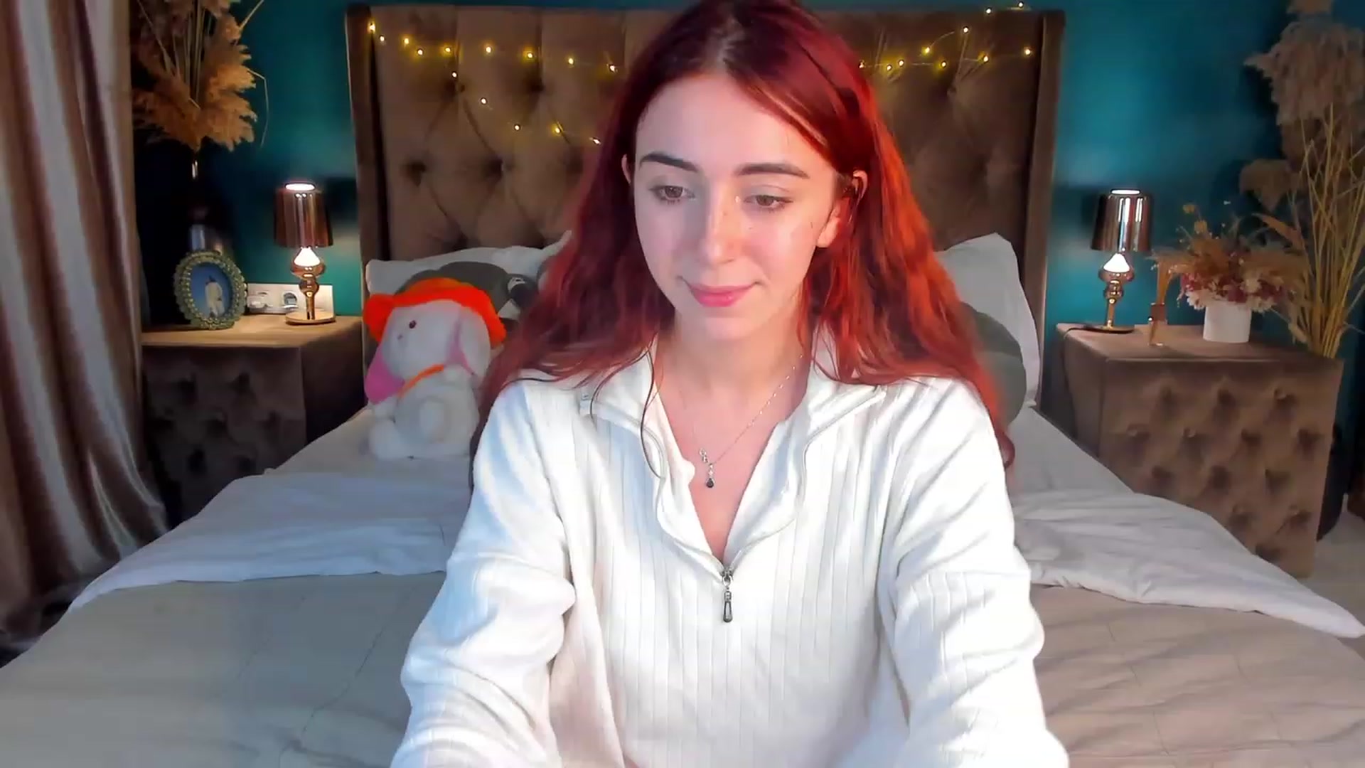 Gallery image thumbnail from ElsaYoung's myfreecams stream on, 02/11/2024, 13:13 image 13 of 20