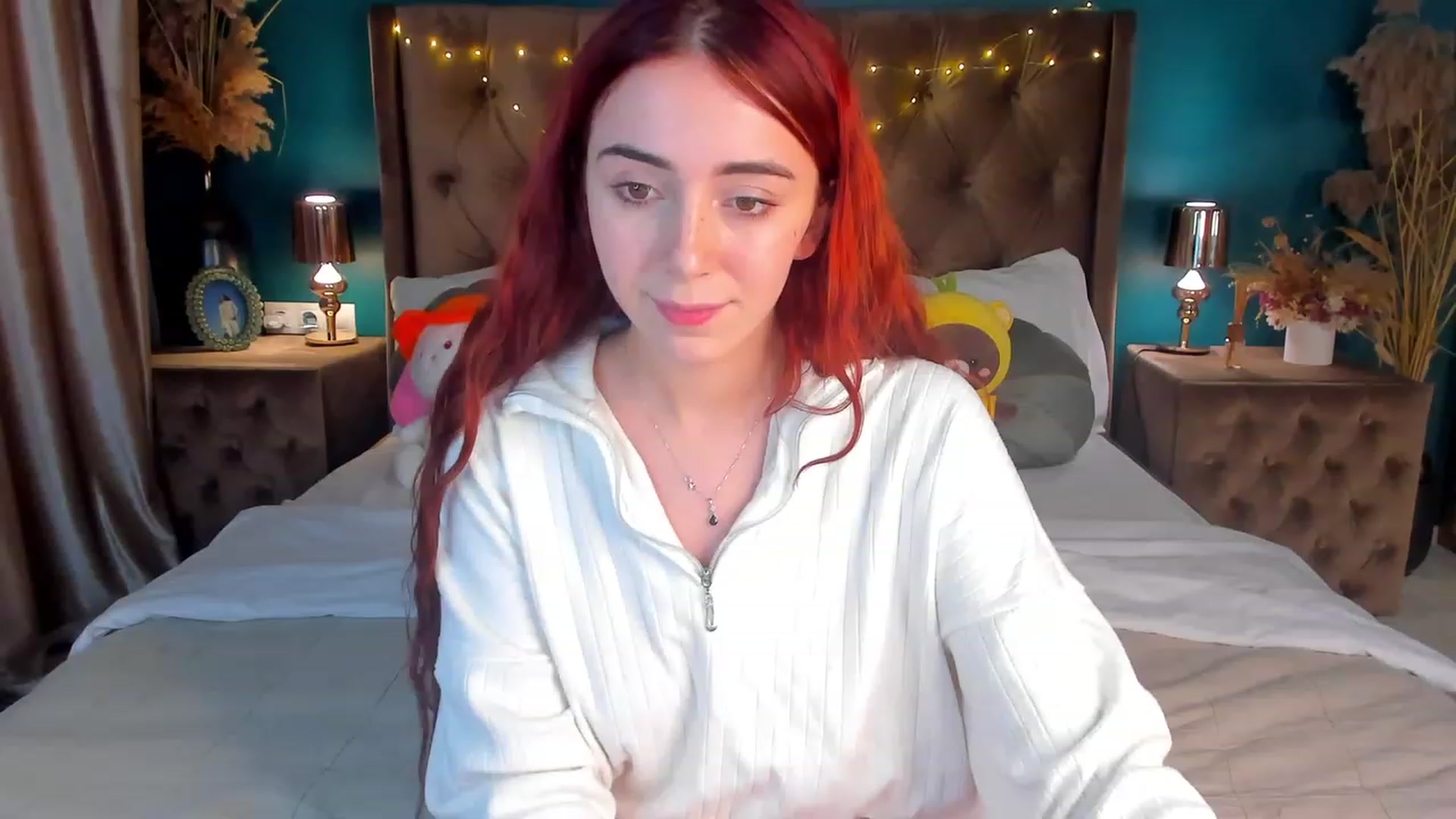 Gallery image thumbnail from ElsaYoung's myfreecams stream on, 02/11/2024, 13:13 image 12 of 20