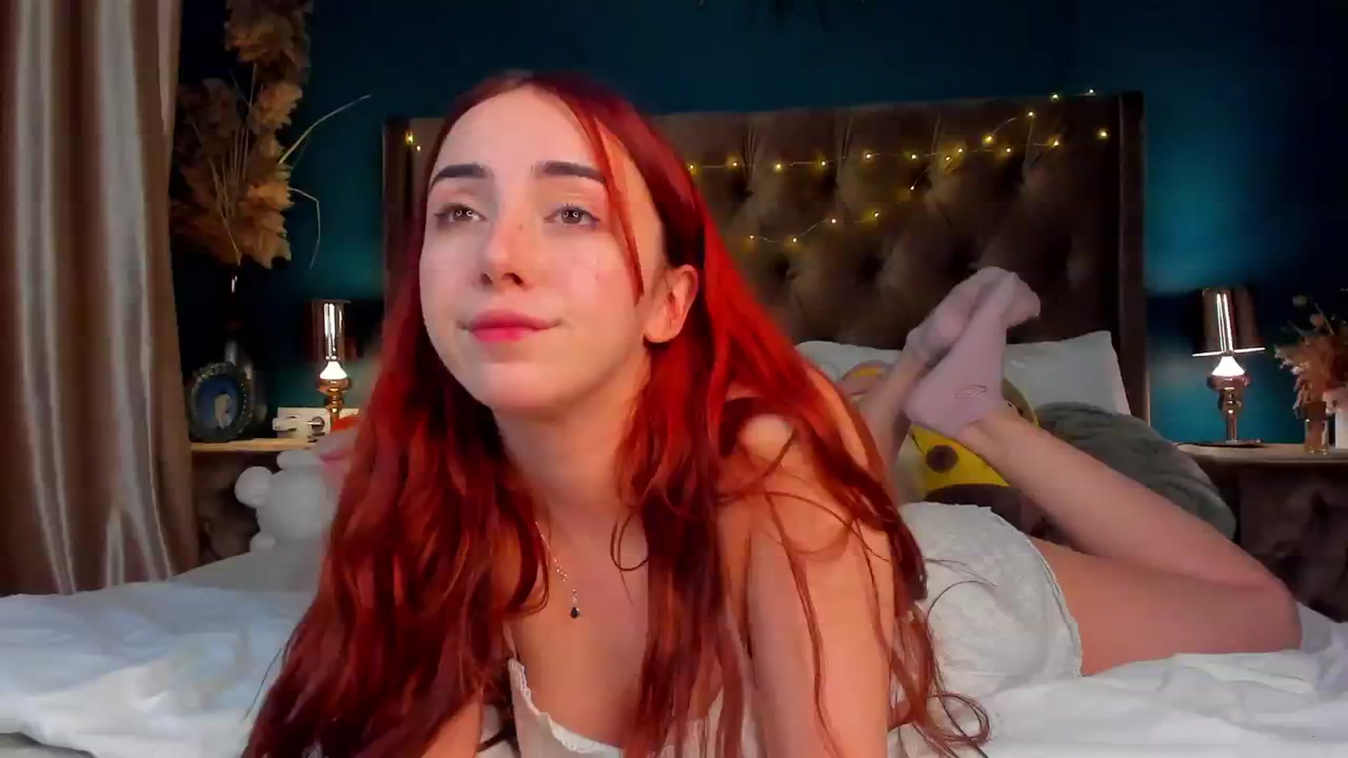 Gallery image thumbnail from ElsaYoung's myfreecams stream on, 02/20/2024, 18:27 image 12 of 20