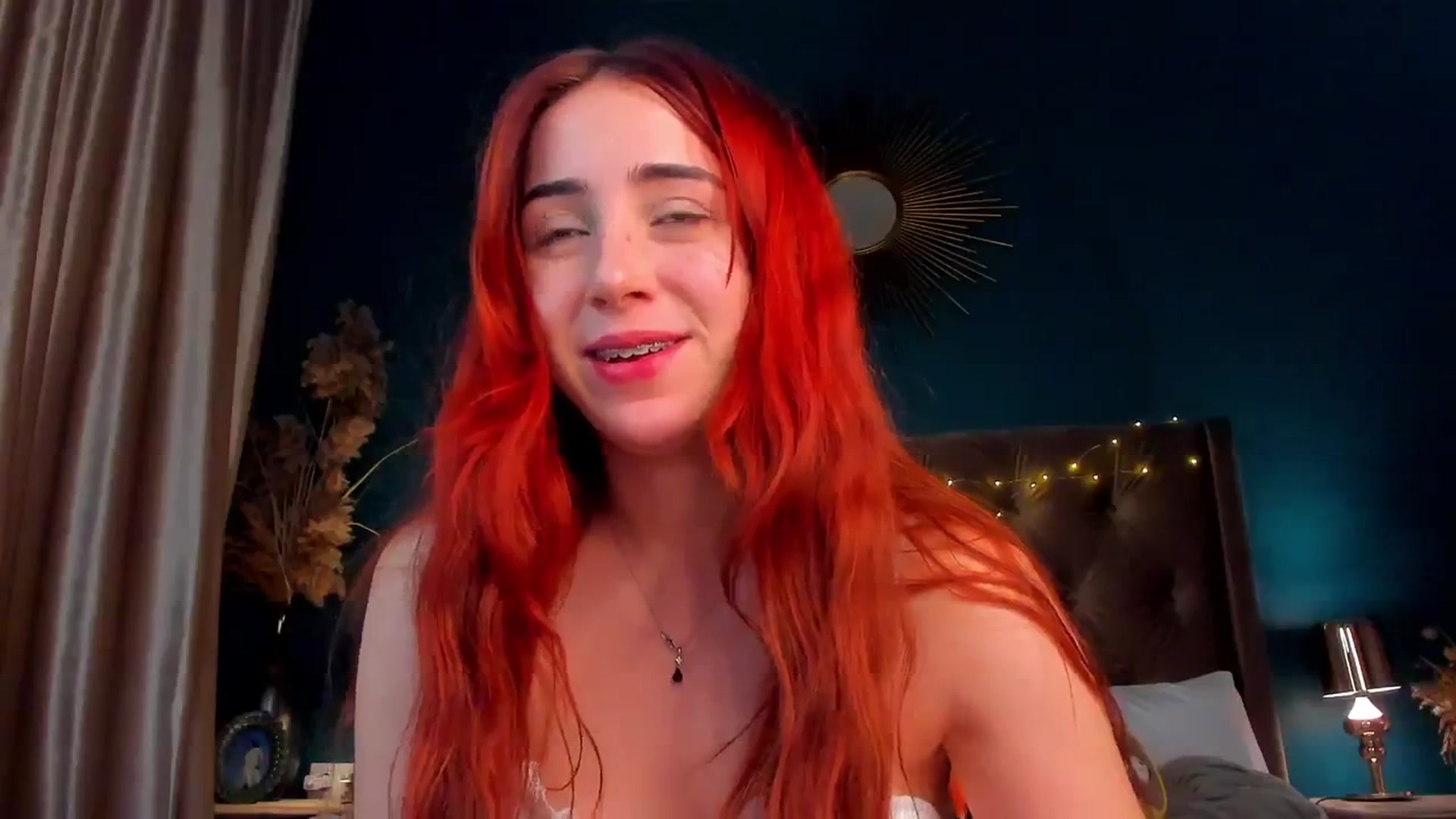 Gallery image thumbnail from ElsaYoung's myfreecams stream on, 02/20/2024, 20:06 image 5 of 20