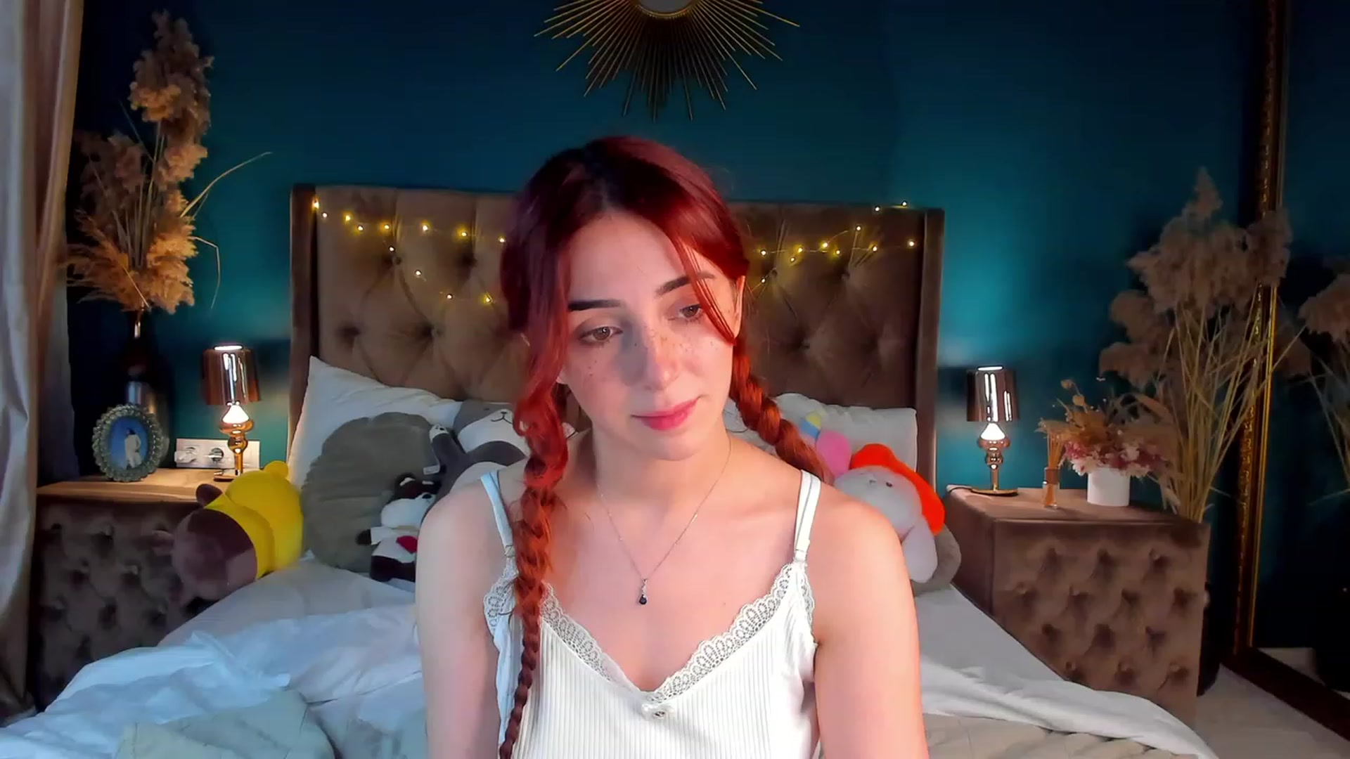 Gallery image thumbnail from ElsaYoung's myfreecams stream on, 02/22/2024, 22:12 image 19 of 20
