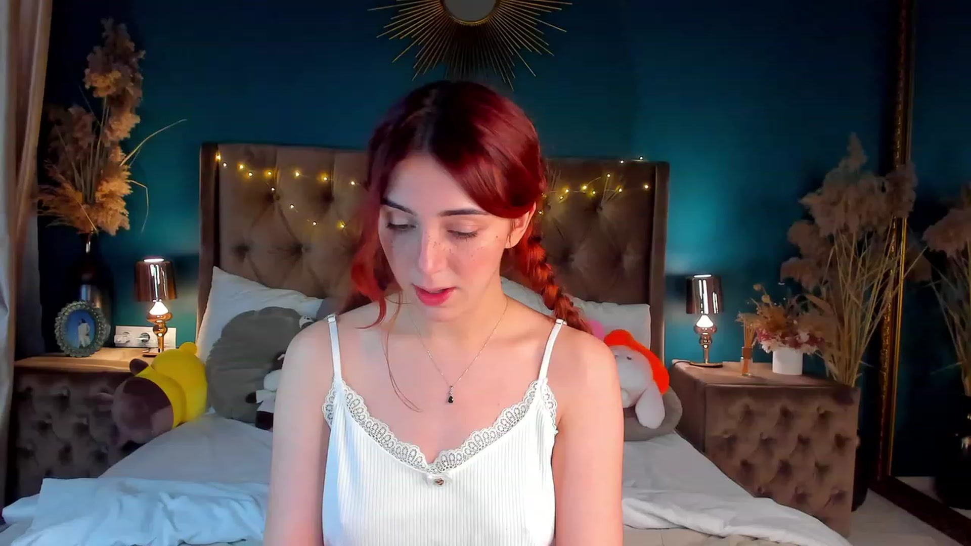 Gallery image thumbnail from ElsaYoung's myfreecams stream on, 02/22/2024, 22:12 image 2 of 20