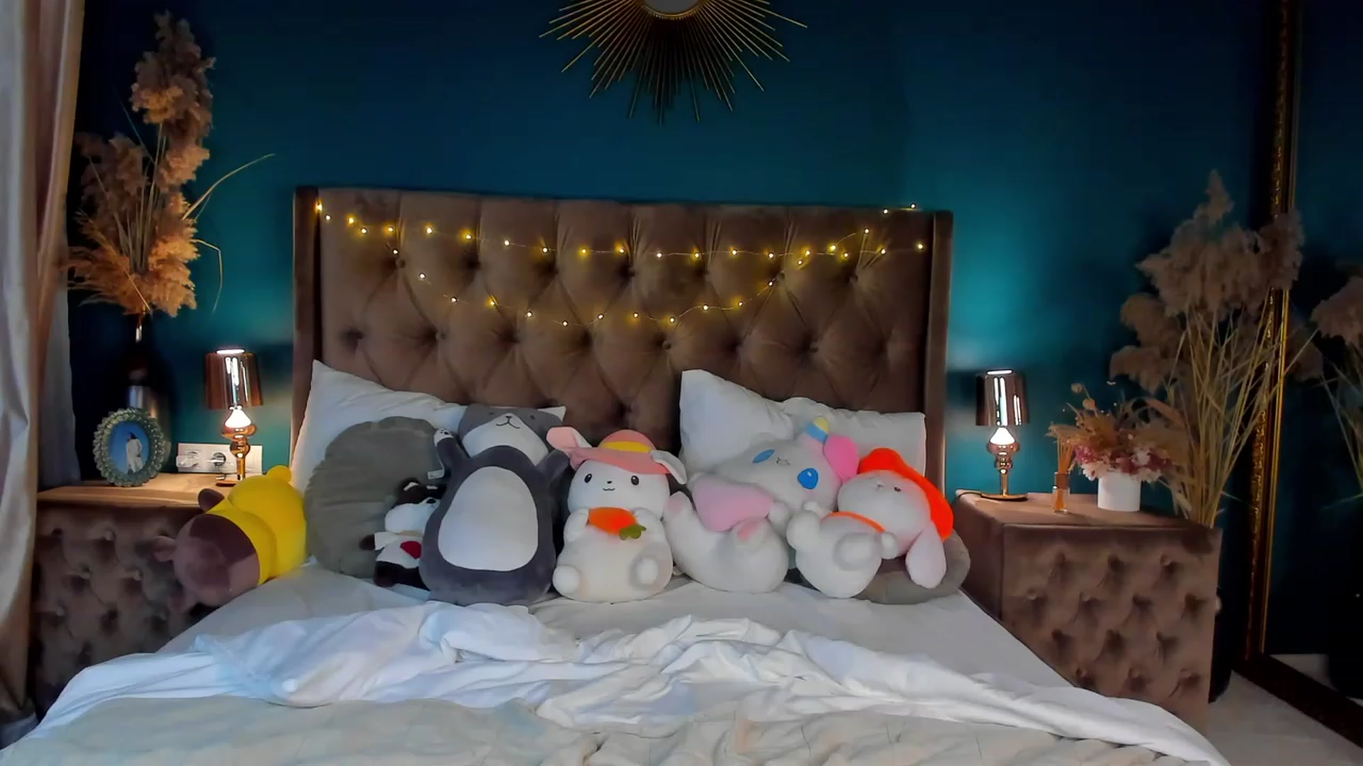 Gallery image thumbnail from ElsaYoung's myfreecams stream on, 02/22/2024, 22:12 image 11 of 20