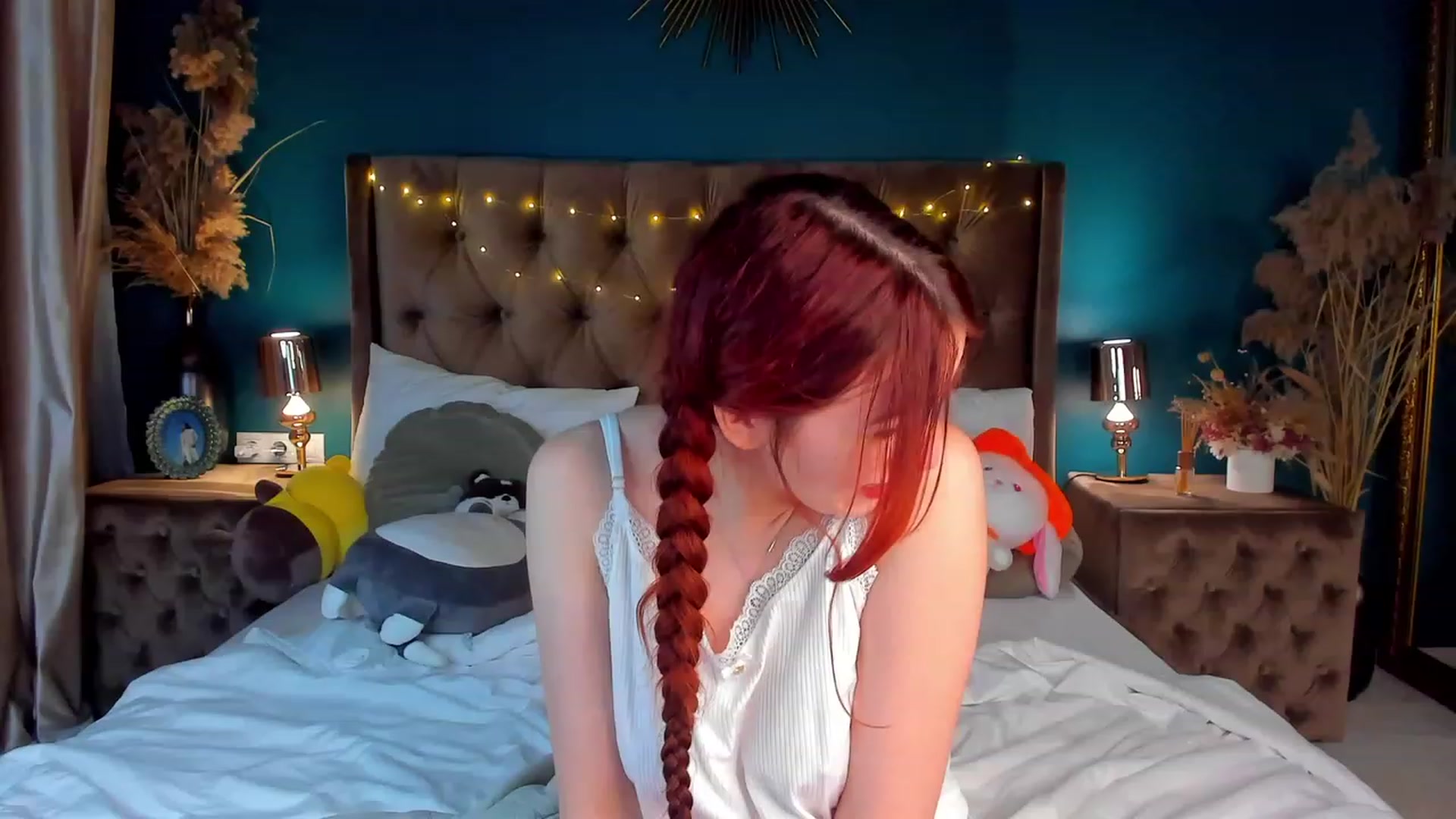 Gallery image thumbnail from ElsaYoung's myfreecams stream on, 02/23/2024, 24:16 image 4 of 20