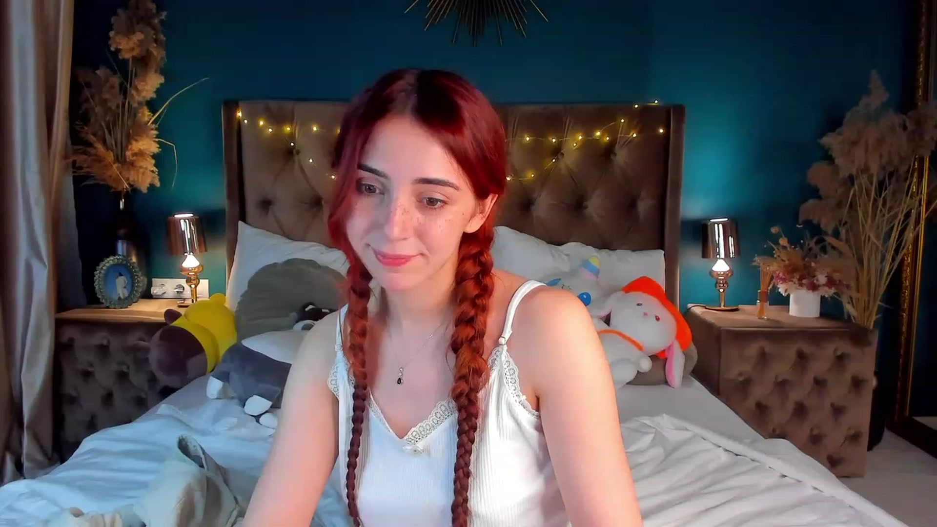 Gallery image thumbnail from ElsaYoung's myfreecams stream on, 02/23/2024, 24:16 image 9 of 20
