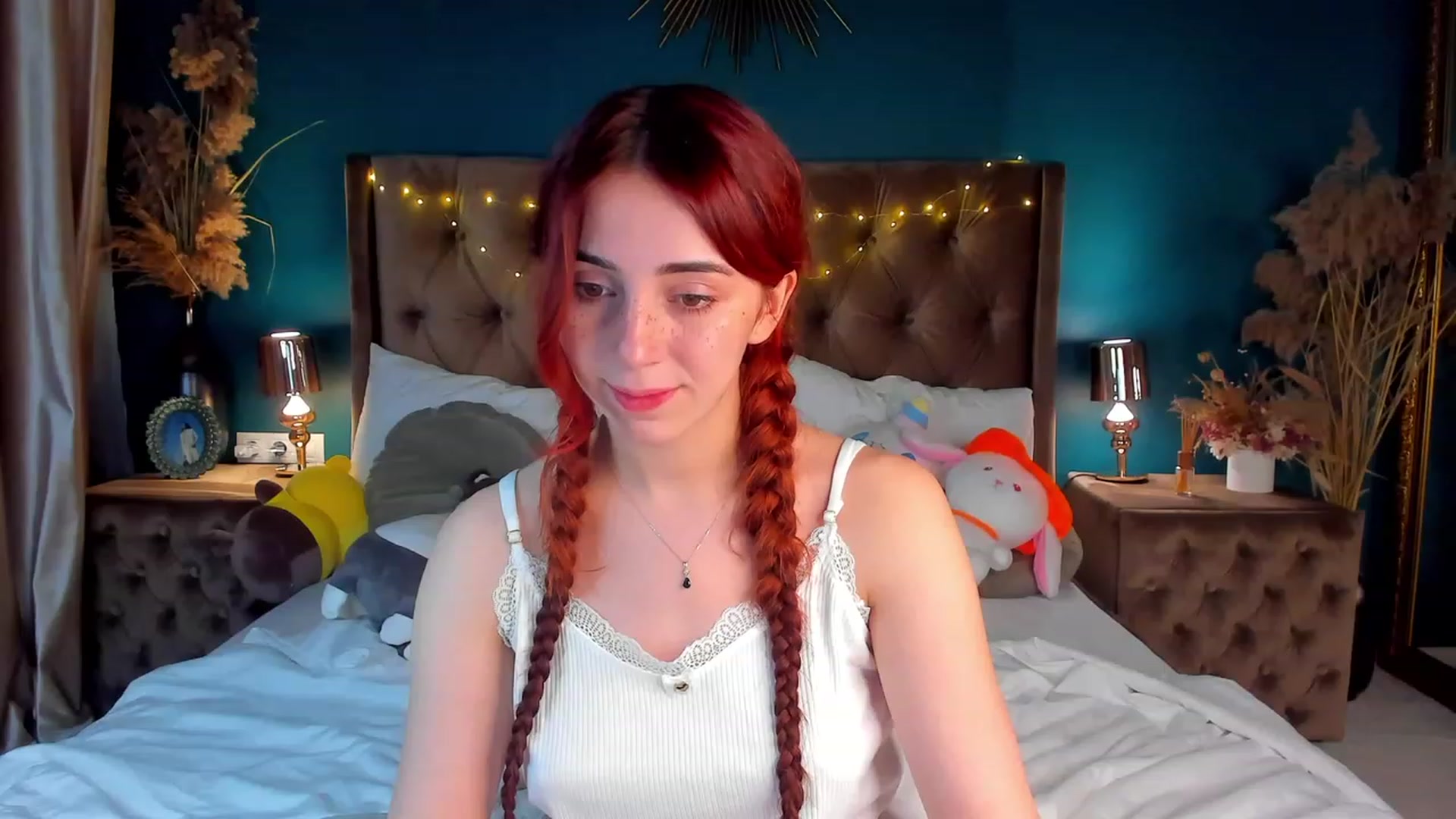 Gallery image thumbnail from ElsaYoung's myfreecams stream on, 02/23/2024, 24:16 image 3 of 20