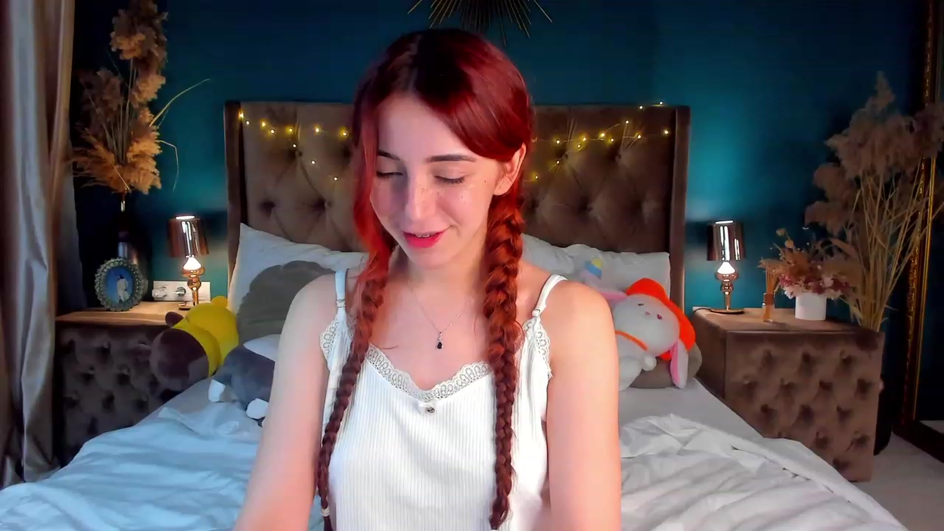 Gallery image thumbnail from ElsaYoung's myfreecams stream on, 02/23/2024, 24:16 image 2 of 20