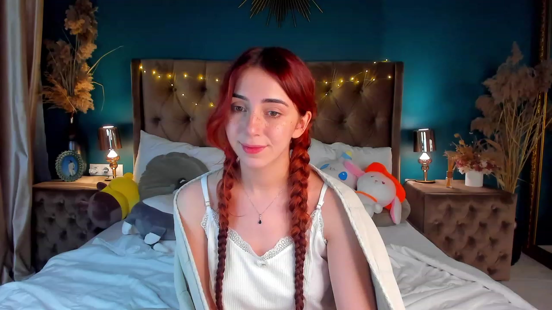 Gallery image thumbnail from ElsaYoung's myfreecams stream on, 02/23/2024, 24:18 image 11 of 20
