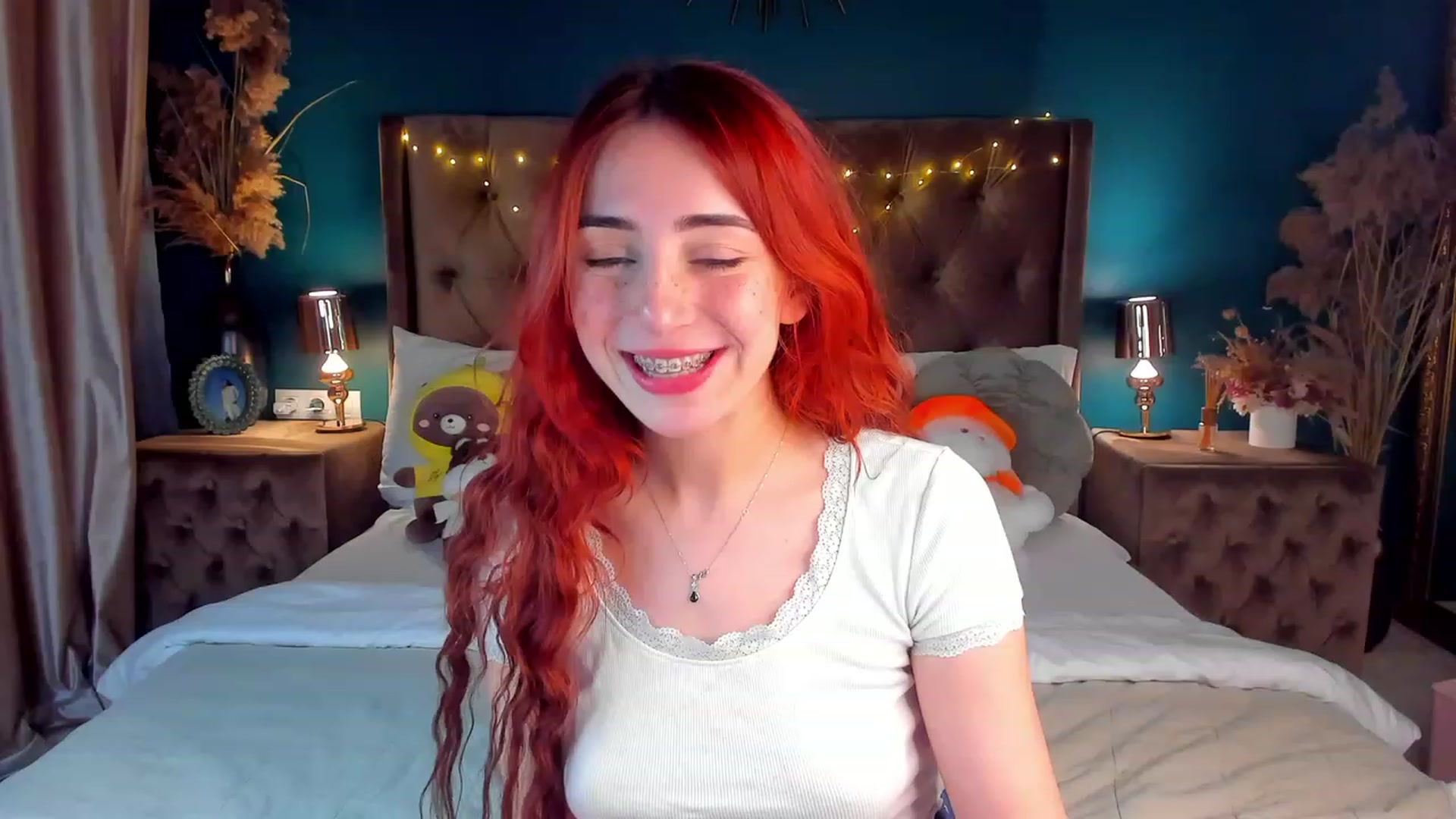 Gallery image thumbnail from ElsaYoung's myfreecams stream on, 02/23/2024, 14:21 image 15 of 20