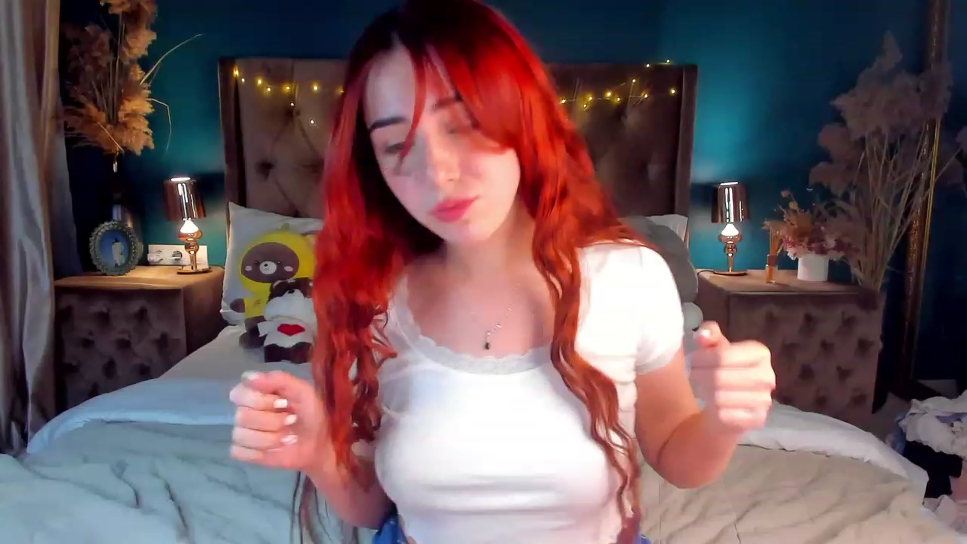 Gallery image thumbnail from ElsaYoung's myfreecams stream on, 02/23/2024, 17:46 image 13 of 20