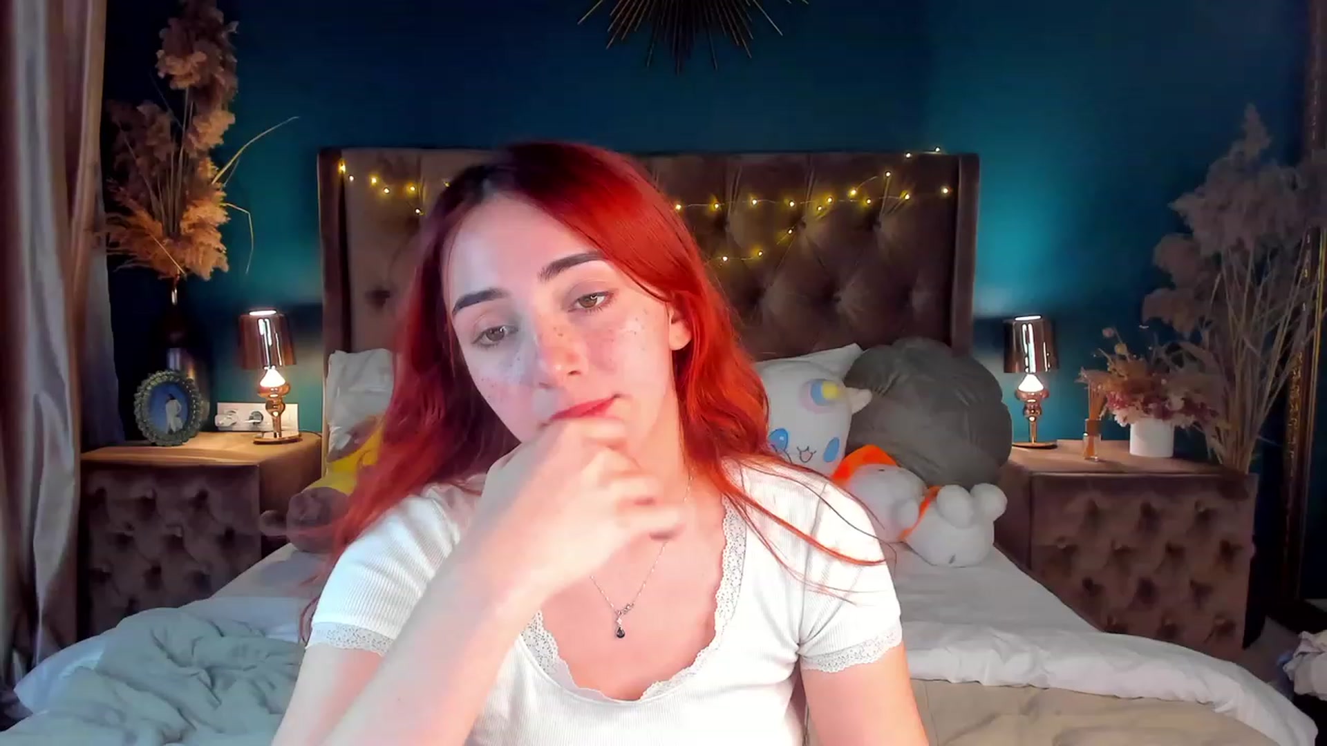 Gallery image thumbnail from ElsaYoung's myfreecams stream on, 02/23/2024, 18:49 image 9 of 20