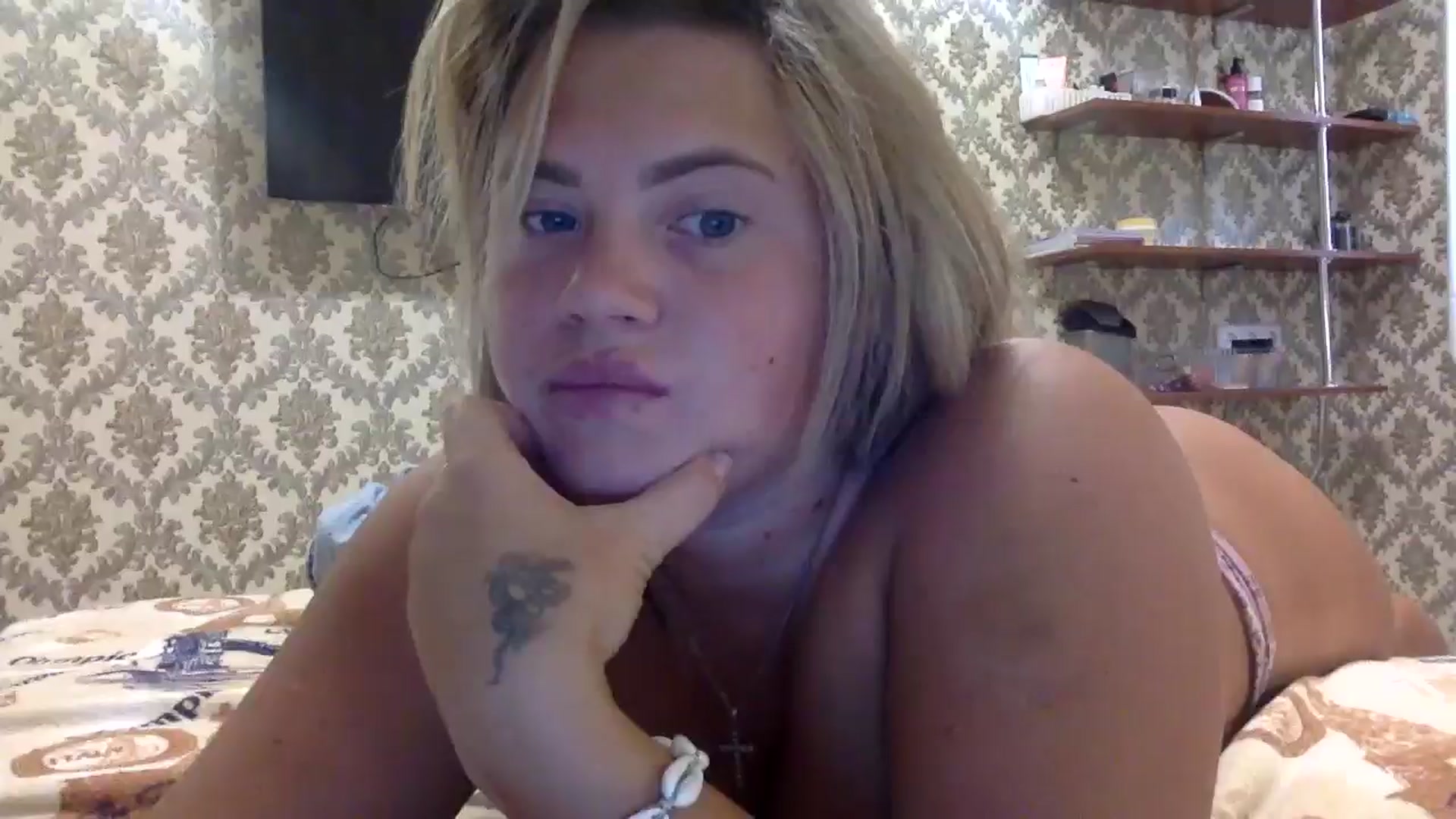 Gallery image thumbnail from ElseaBloom's myfreecams stream on, 08/28/2025, 12:49 image 1 of 20