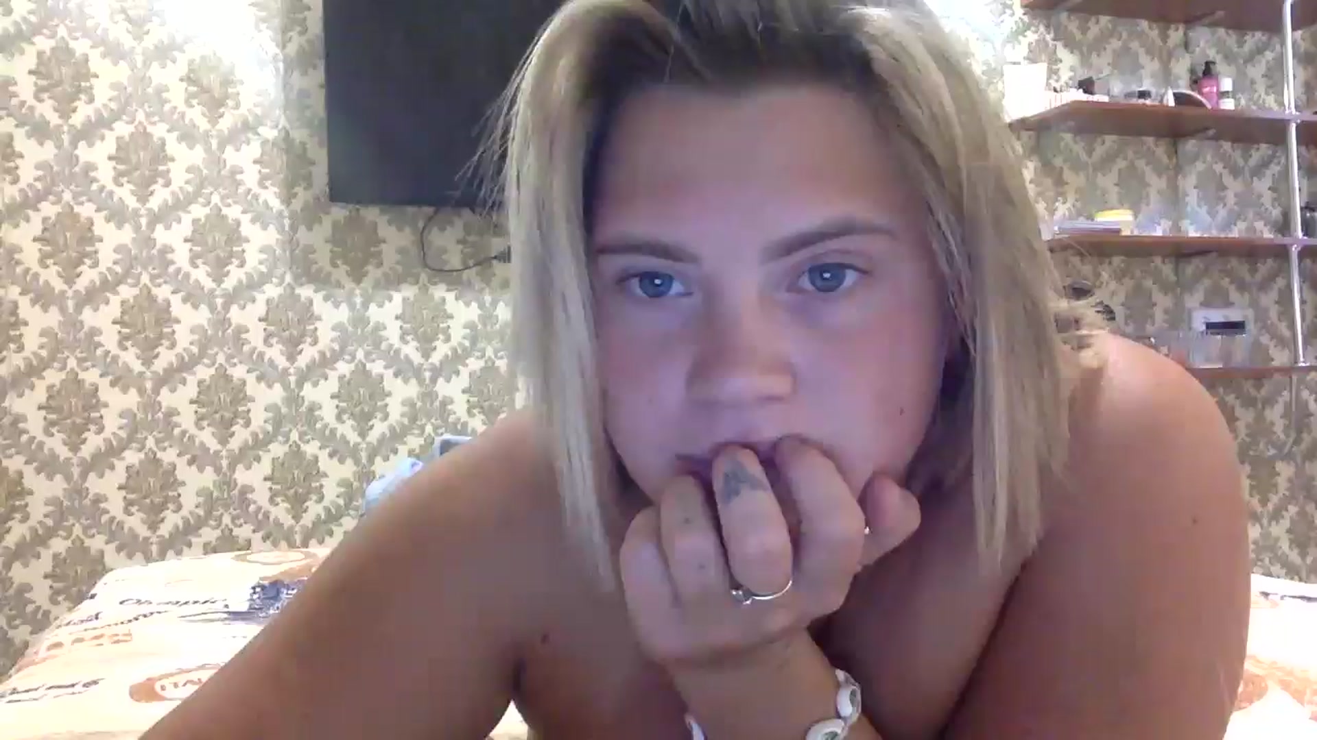 Gallery image thumbnail from ElseaBloom's myfreecams stream on, 08/28/2025, 12:49 image 13 of 20