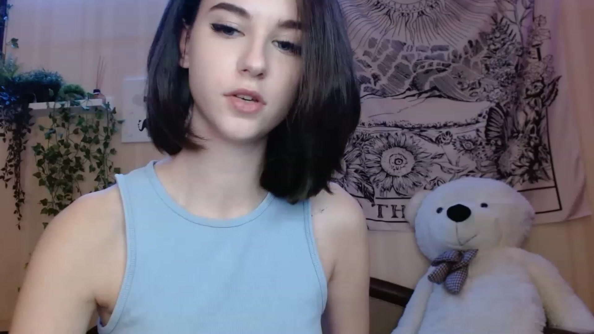Gallery image thumbnail from ElsieF_'s myfreecams stream on, 11/14/2022, 21:16 image 20 of 20