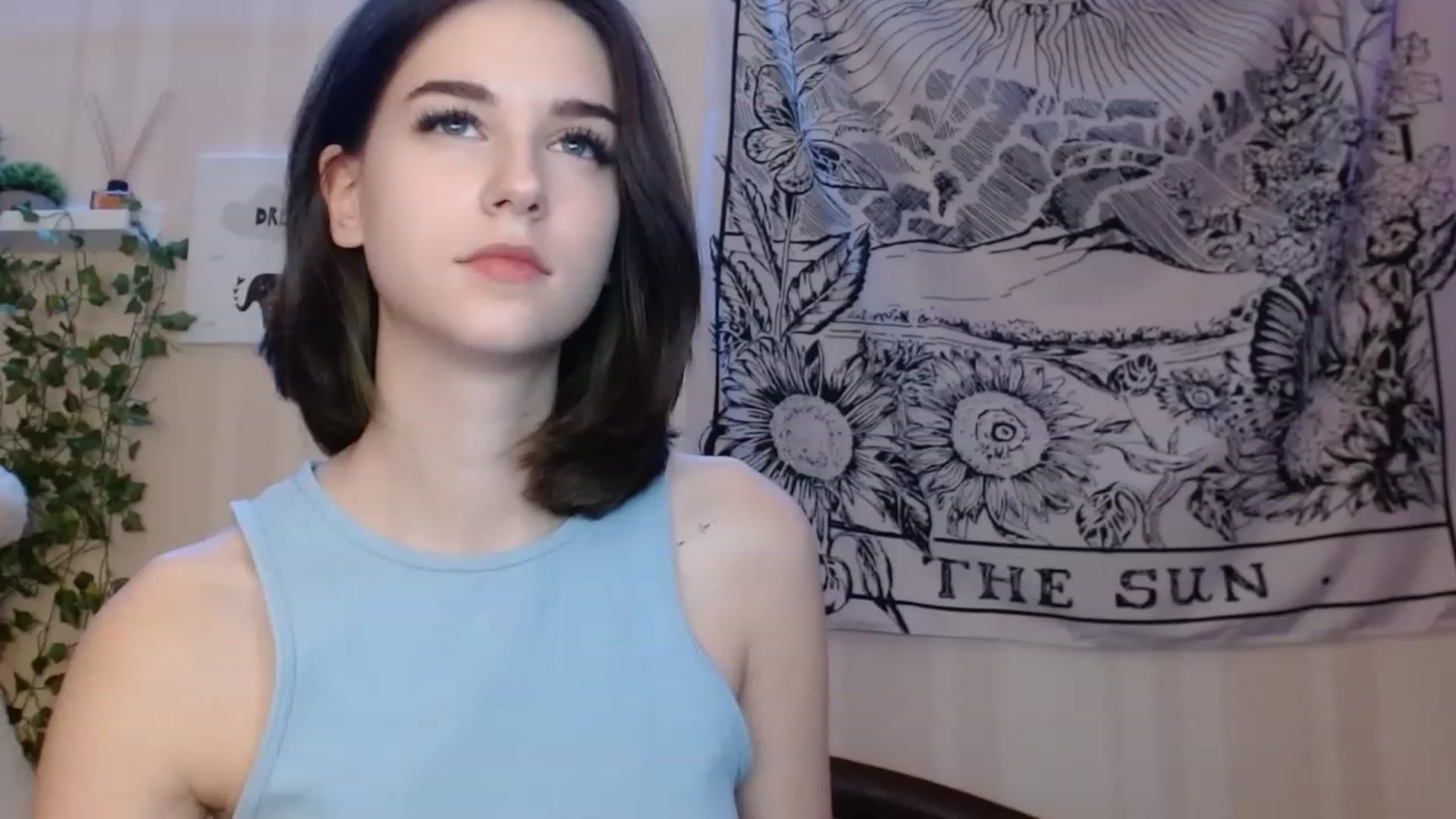 Gallery image thumbnail from ElsieF_'s myfreecams stream on, 11/24/2022, 21:31 image 6 of 20