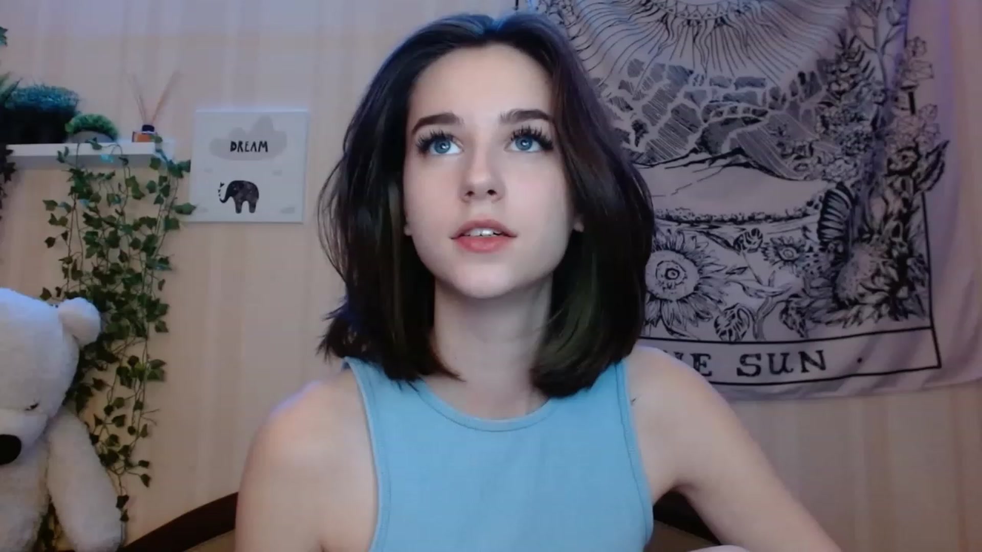 Gallery image thumbnail from ElsieF_'s myfreecams stream on, 11/24/2022, 22:31 image 20 of 20