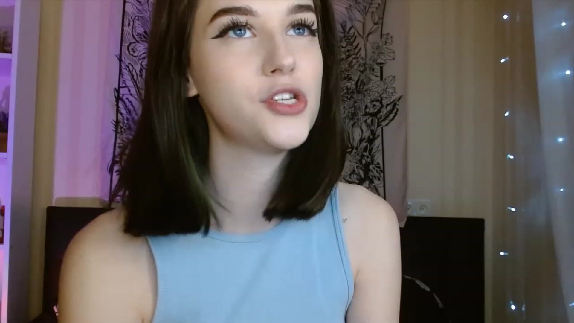 Gallery image thumbnail from ElsieF_'s myfreecams stream on, 01/13/2023, 19:19 image 20 of 20