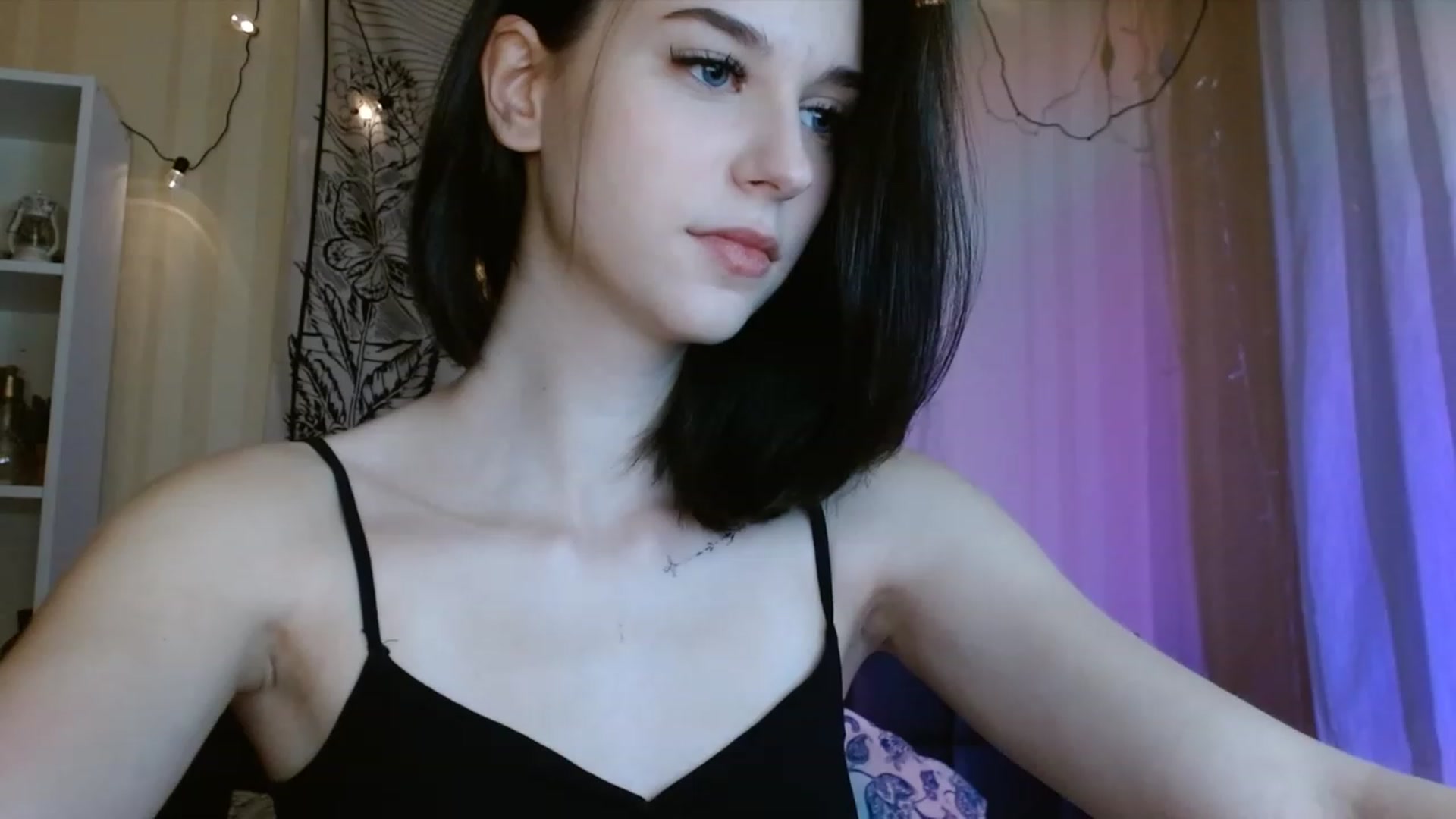Gallery image thumbnail from ElsieF_'s myfreecams stream on, 01/26/2023, 22:24 image 20 of 20