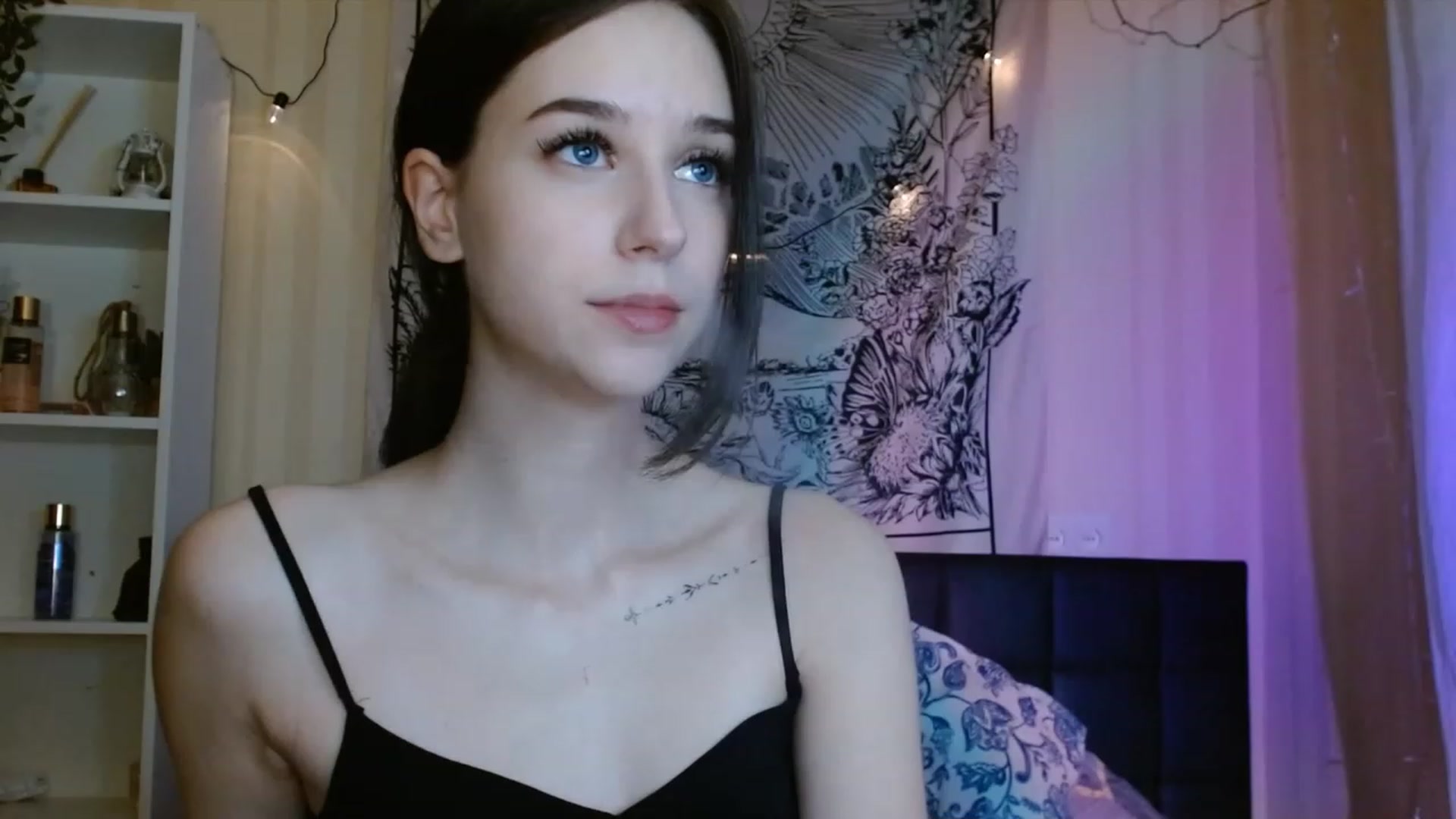 Gallery image thumbnail from ElsieF_'s myfreecams stream on, 01/26/2023, 22:48 image 17 of 20