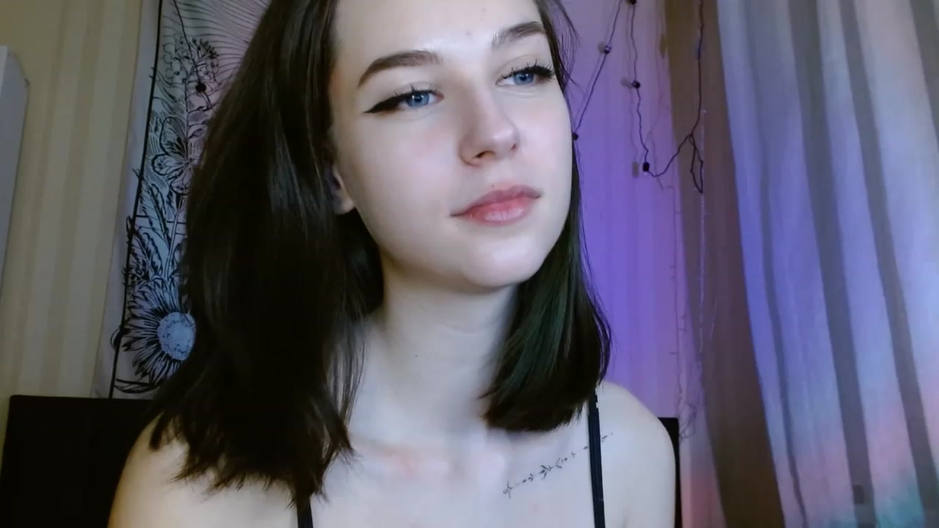 Gallery image thumbnail from ElsieF_'s myfreecams stream on, 02/07/2023, 23:45 image 19 of 20