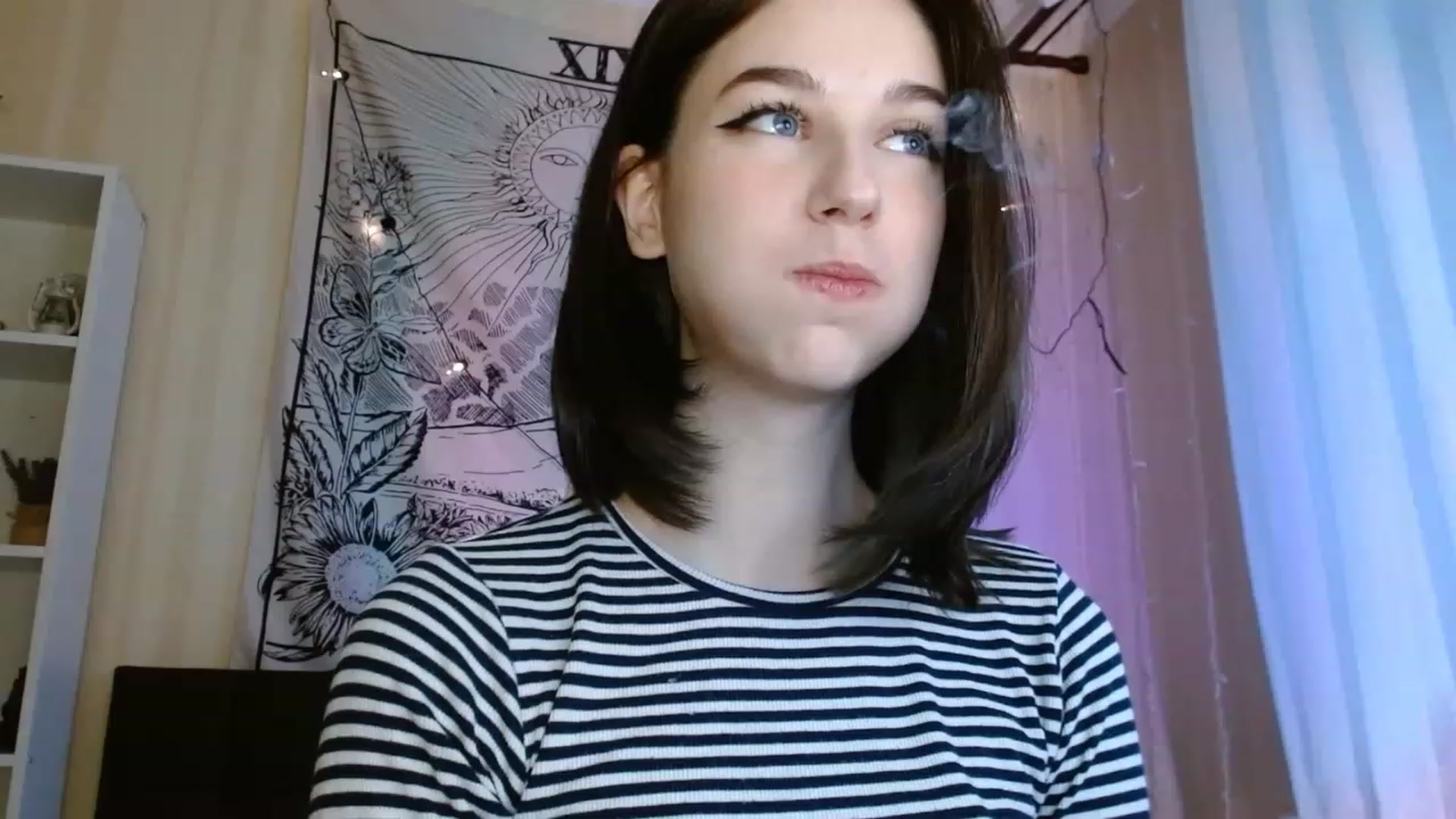Gallery image thumbnail from ElsieF_'s myfreecams stream on, 02/10/2023, 04:38 image 2 of 20
