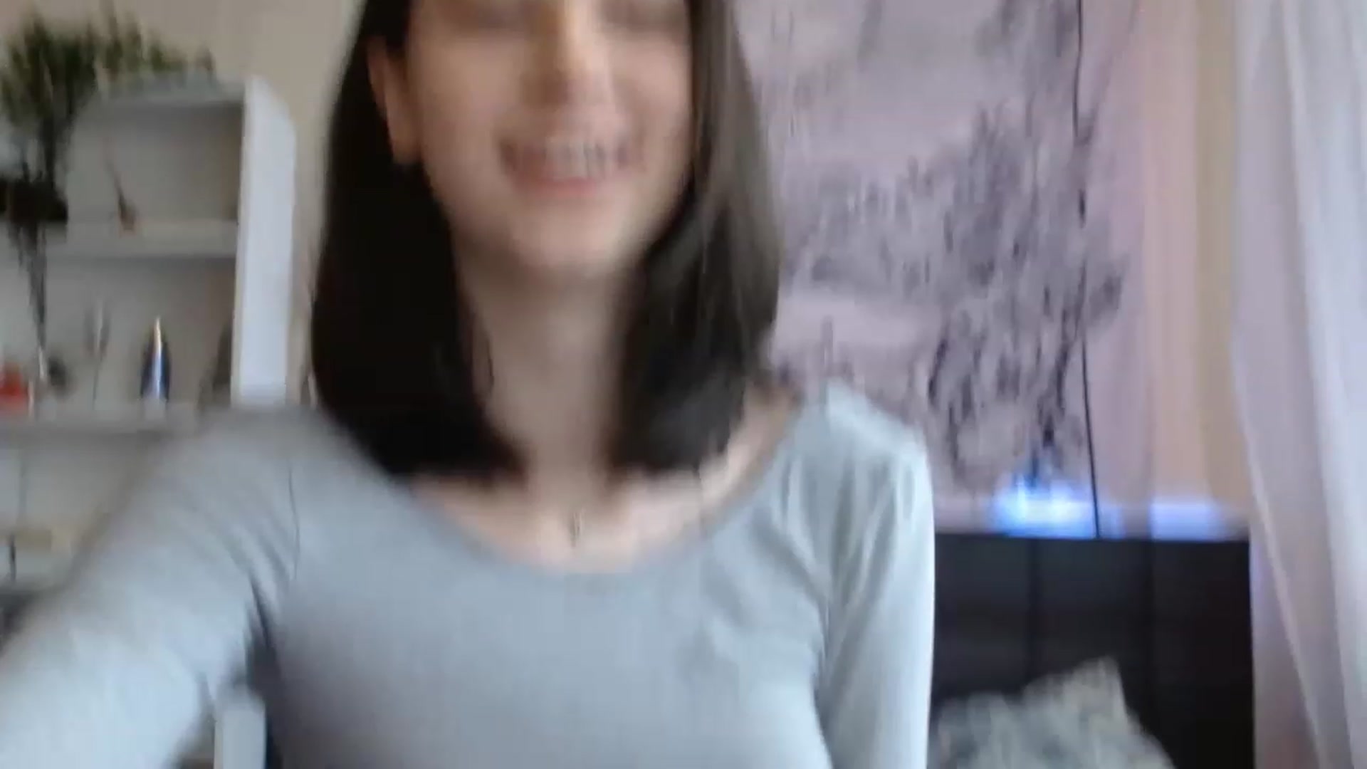 Gallery image thumbnail from ElsieF_'s myfreecams stream on, 02/20/2023, 05:31 image 11 of 20