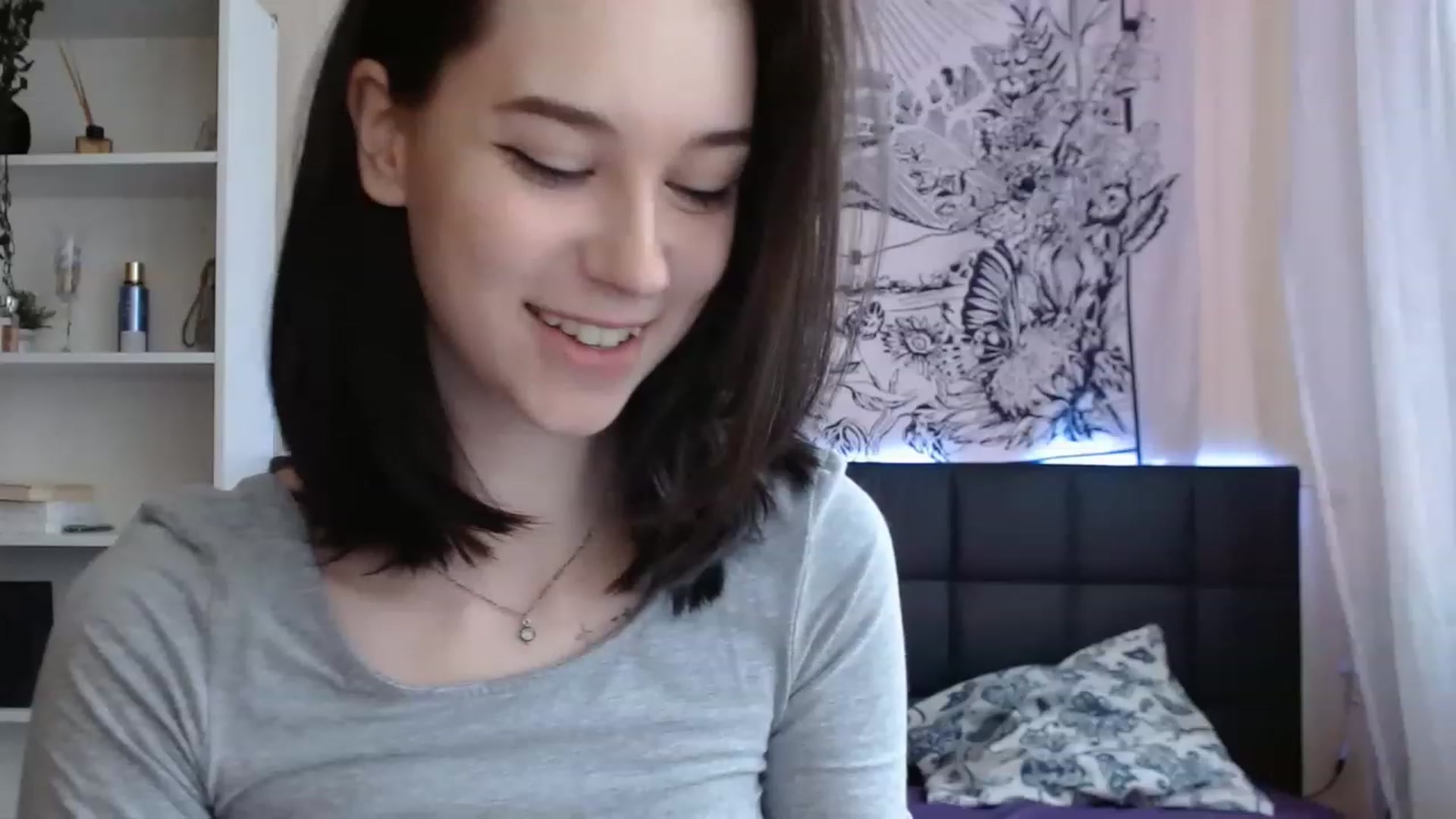 Gallery image thumbnail from ElsieF_'s myfreecams stream on, 02/20/2023, 05:31 image 7 of 20