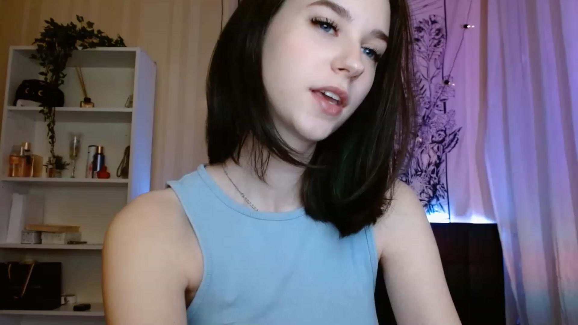 Gallery image thumbnail from ElsieF_'s myfreecams stream on, 02/23/2023, 19:55 image 15 of 20