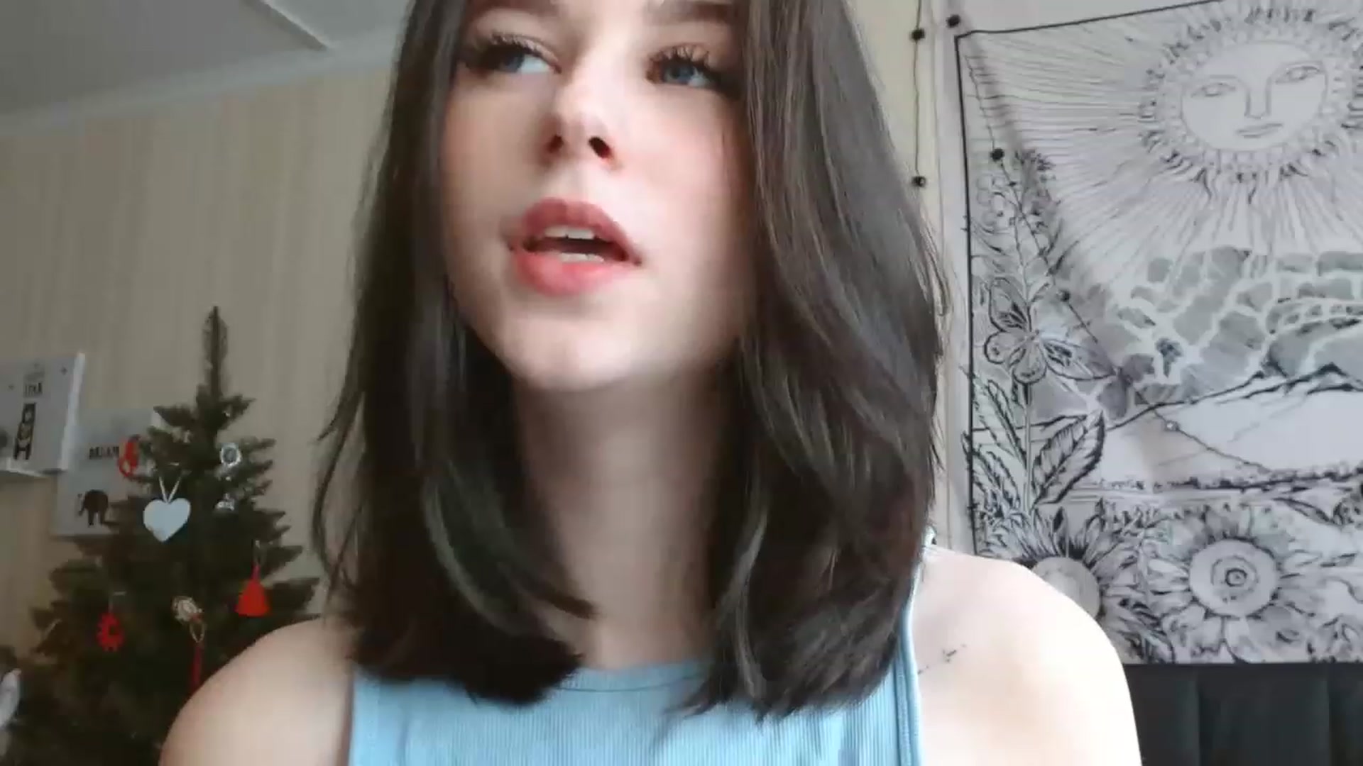Gallery image thumbnail from ElsieF_'s myfreecams stream on, 02/24/2023, 07:28 image 9 of 20