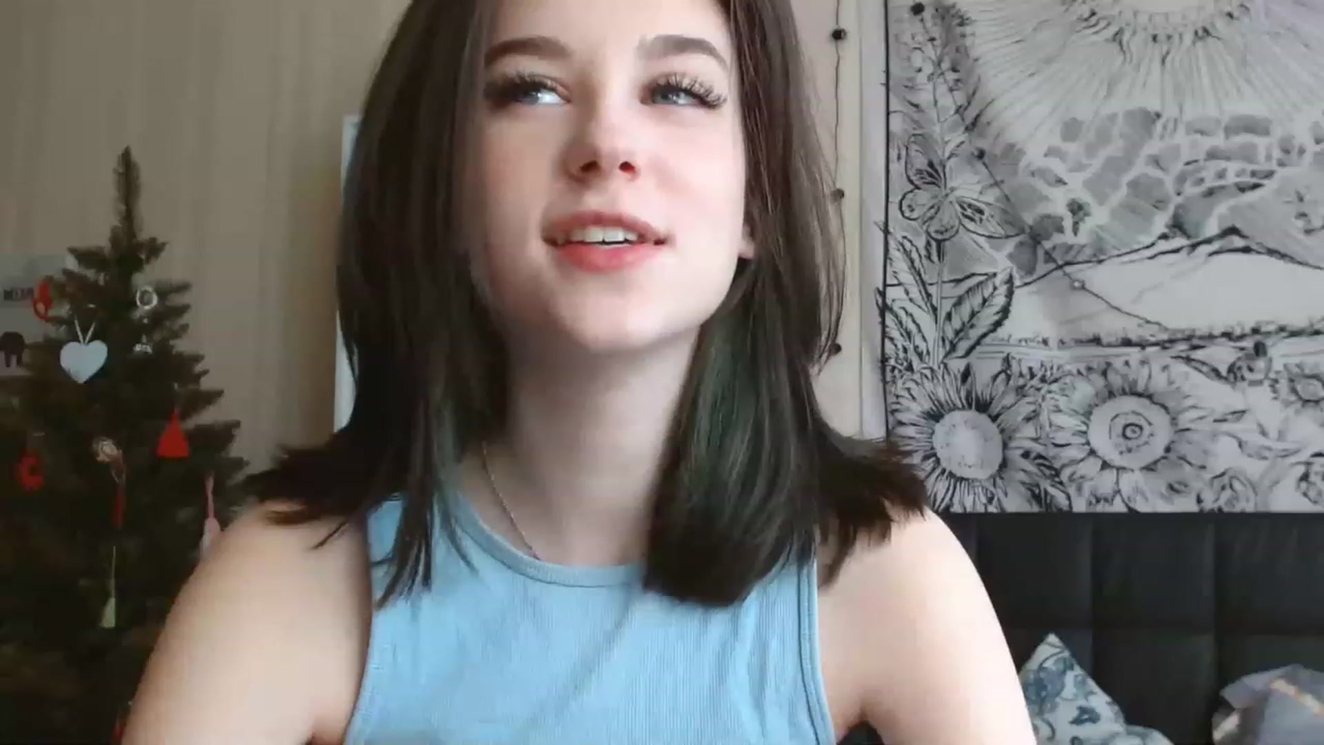 Gallery image thumbnail from ElsieF_'s myfreecams stream on, 02/24/2023, 07:28 image 7 of 20