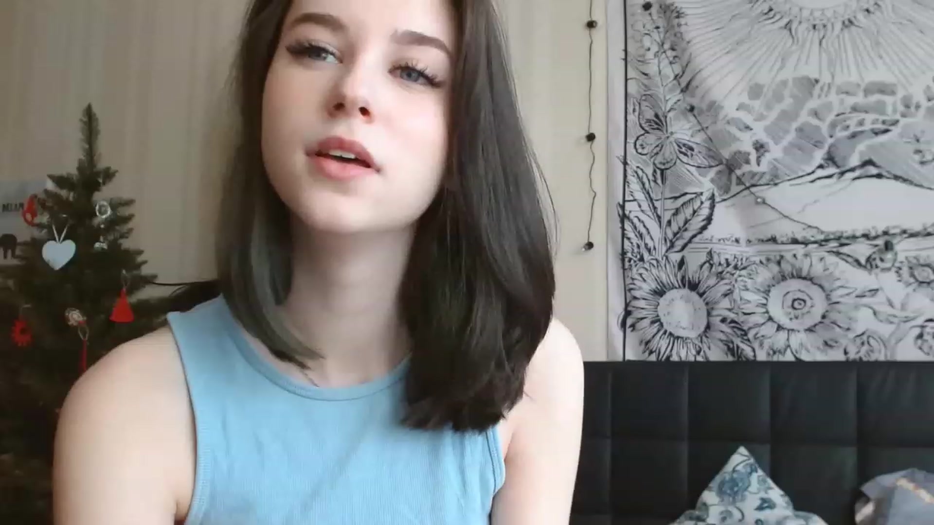 Gallery image thumbnail from ElsieF_'s myfreecams stream on, 02/24/2023, 07:28 image 6 of 20