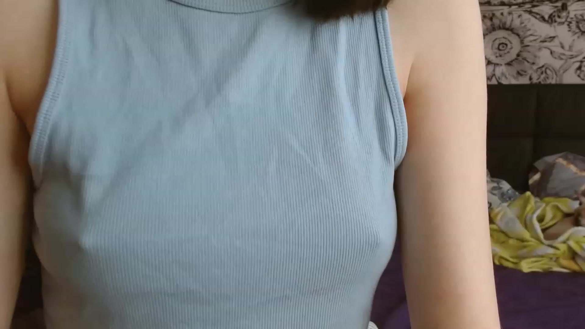 Gallery image thumbnail from ElsieF_'s myfreecams stream on, 02/24/2023, 07:28 image 4 of 20