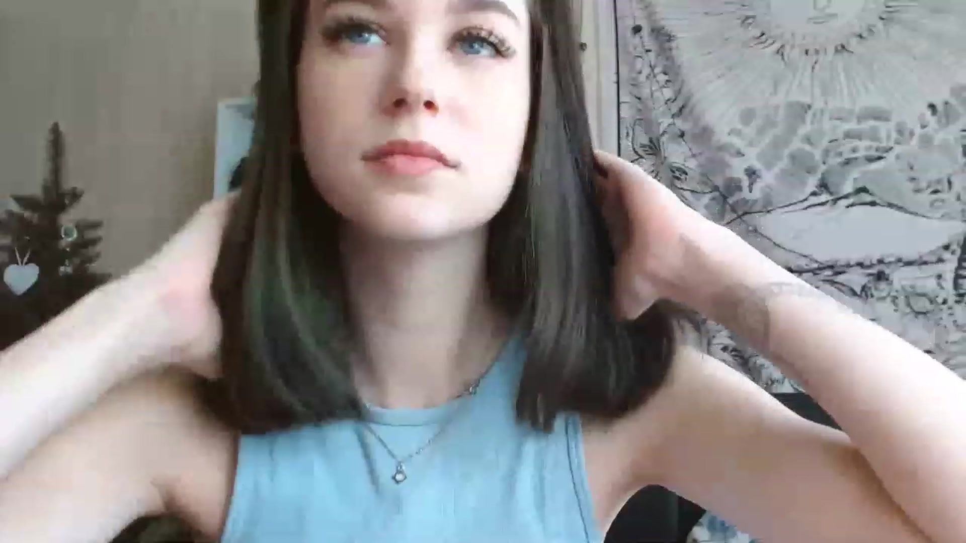 Gallery image thumbnail from ElsieF_'s myfreecams stream on, 02/24/2023, 07:28 image 14 of 20