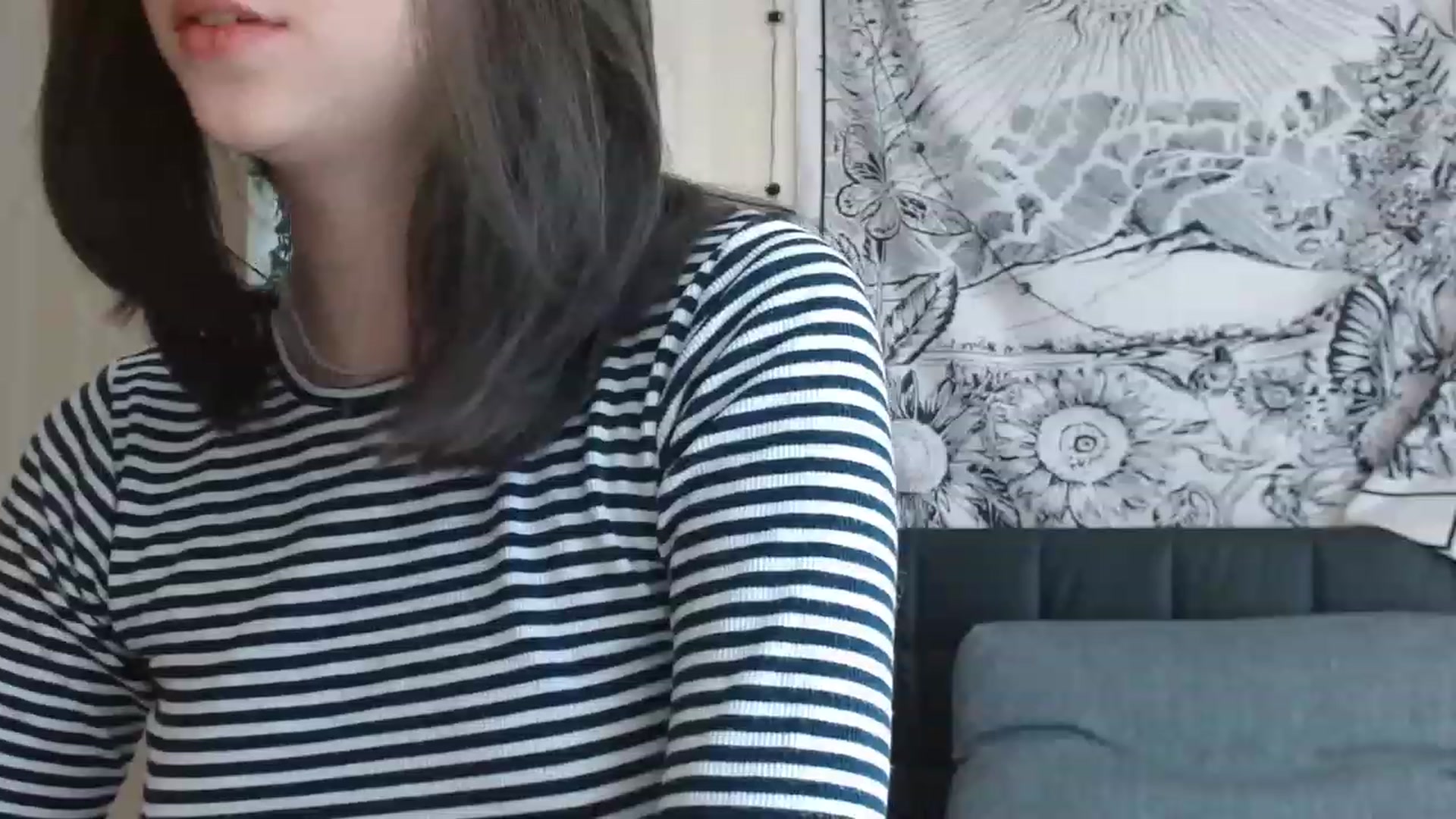 Gallery image thumbnail from ElsieF_'s myfreecams stream on, 04/15/2023, 09:16 image 3 of 20