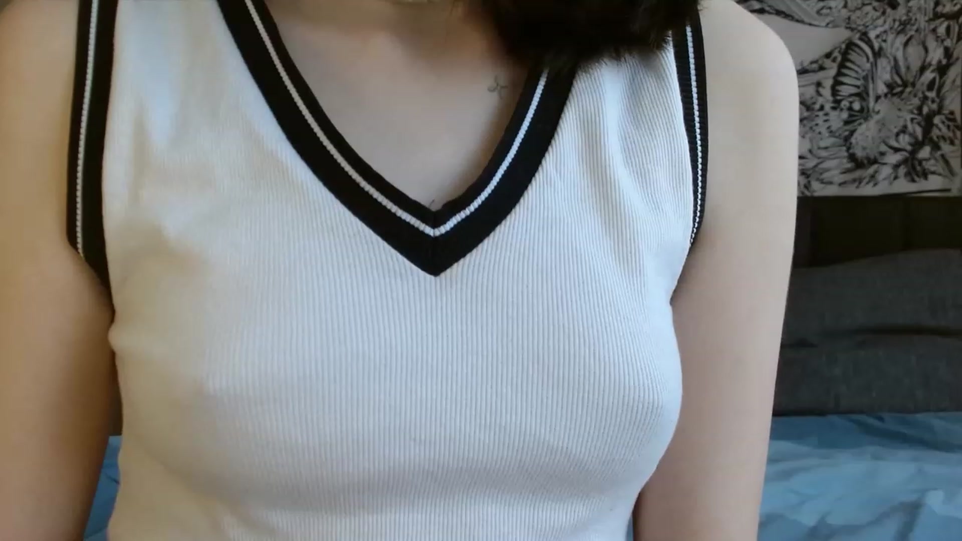 Gallery image thumbnail from ElsieF_'s myfreecams stream on, 04/16/2023, 06:00 image 15 of 20