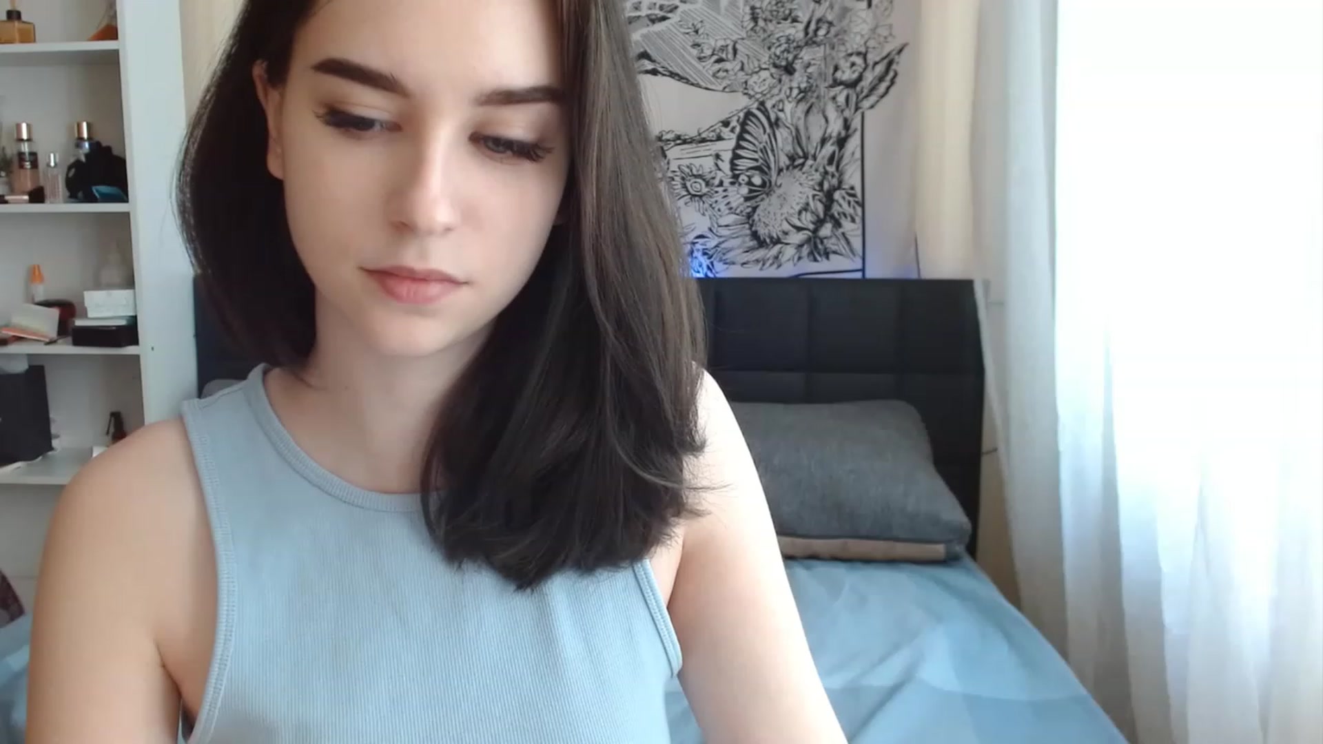 Gallery image thumbnail from ElsieF_'s myfreecams stream on, 05/06/2023, 07:39 image 8 of 20