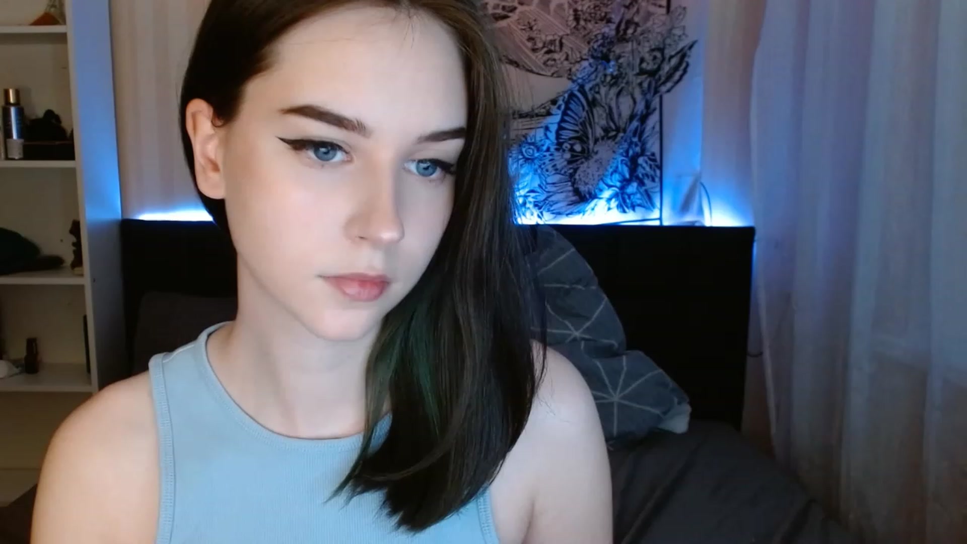 Gallery image thumbnail from ElsieF_'s myfreecams stream on, 05/18/2023, 17:07 image 1 of 20