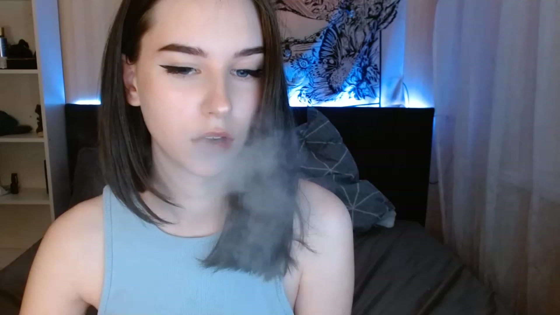 Gallery image thumbnail from ElsieF_'s myfreecams stream on, 05/18/2023, 17:07 image 16 of 20