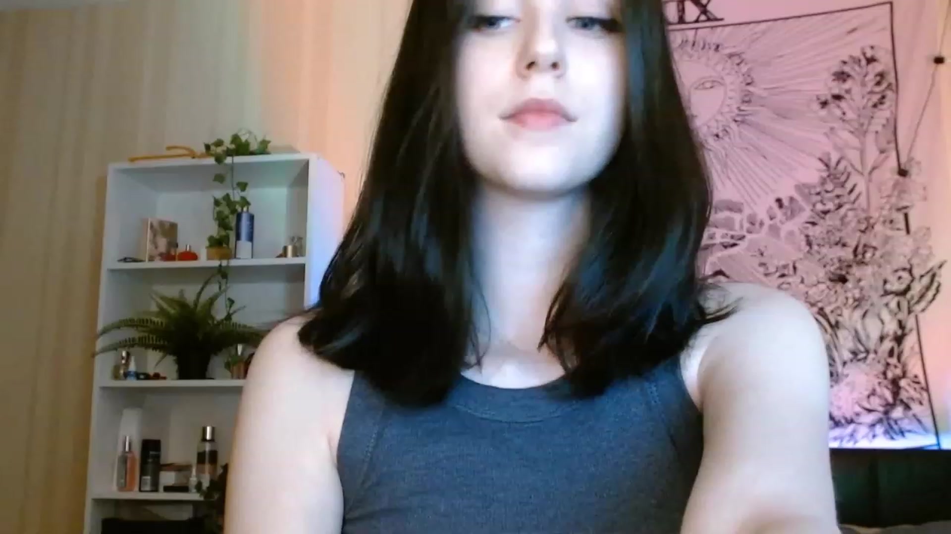 Gallery image thumbnail from ElsieF_'s myfreecams stream on, 06/07/2023, 20:15 image 15 of 20