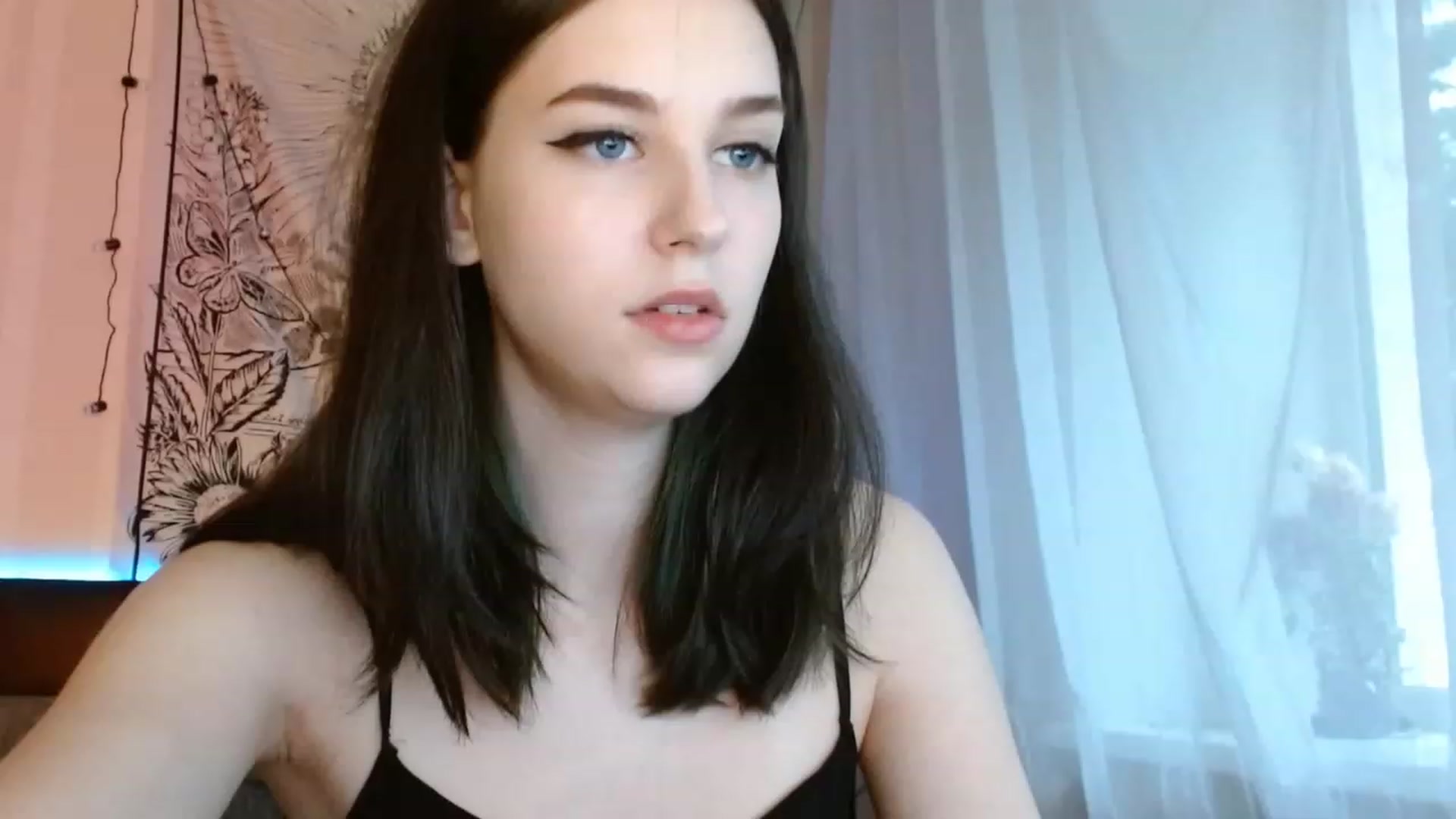 Gallery image thumbnail from ElsieF_'s myfreecams stream on, 06/13/2023, 16:44 image 20 of 20